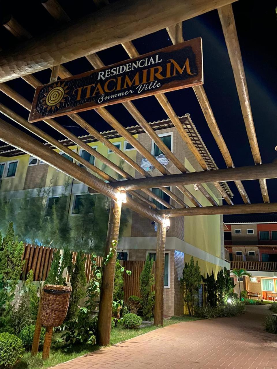 Village Itacimirim, Pé na areia, Excelente 7B