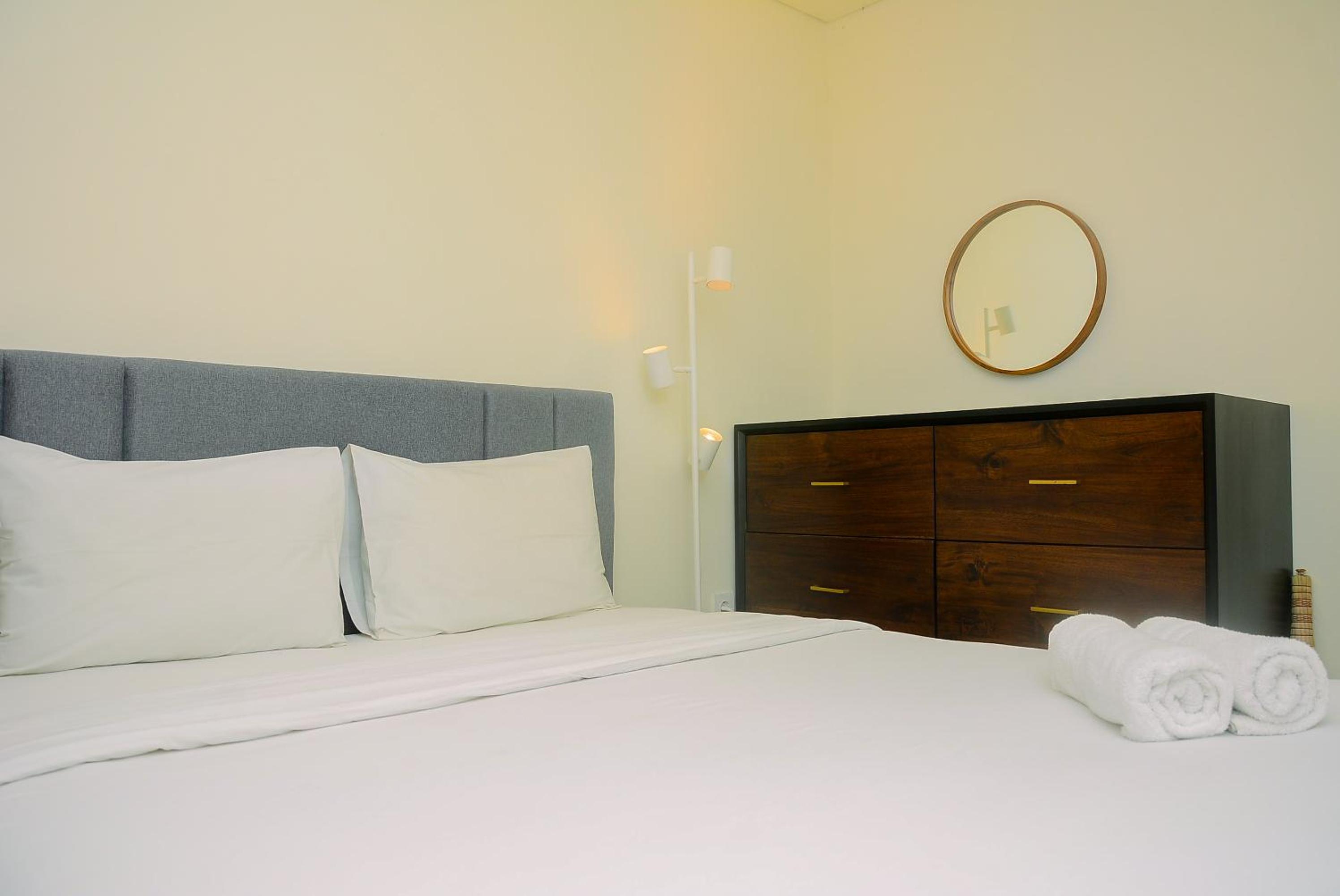 Comfortable 2BR at Meikarta Apartment By Travelio