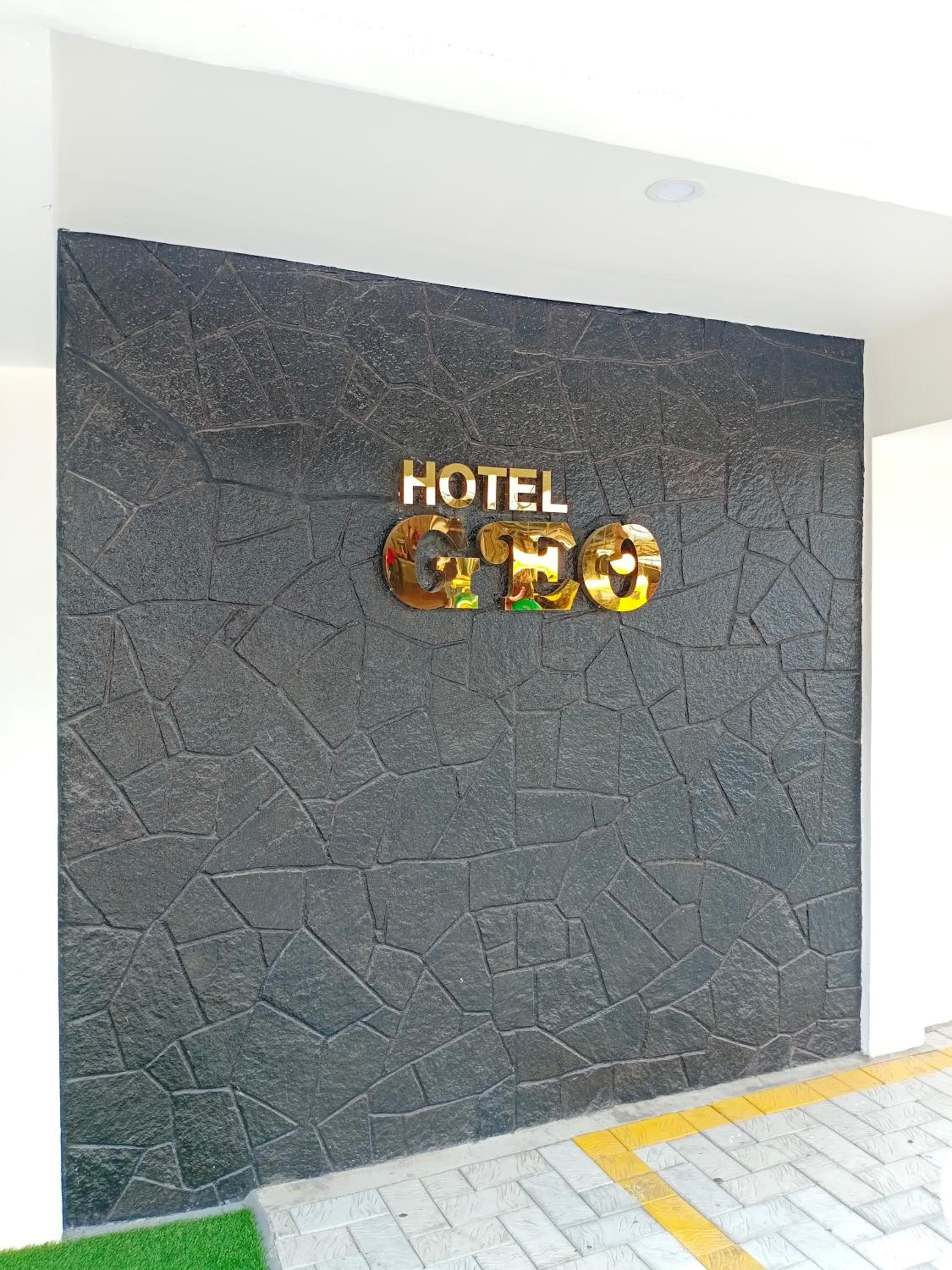 Cochin Vacations - HOTEL GEO - Property Image 1