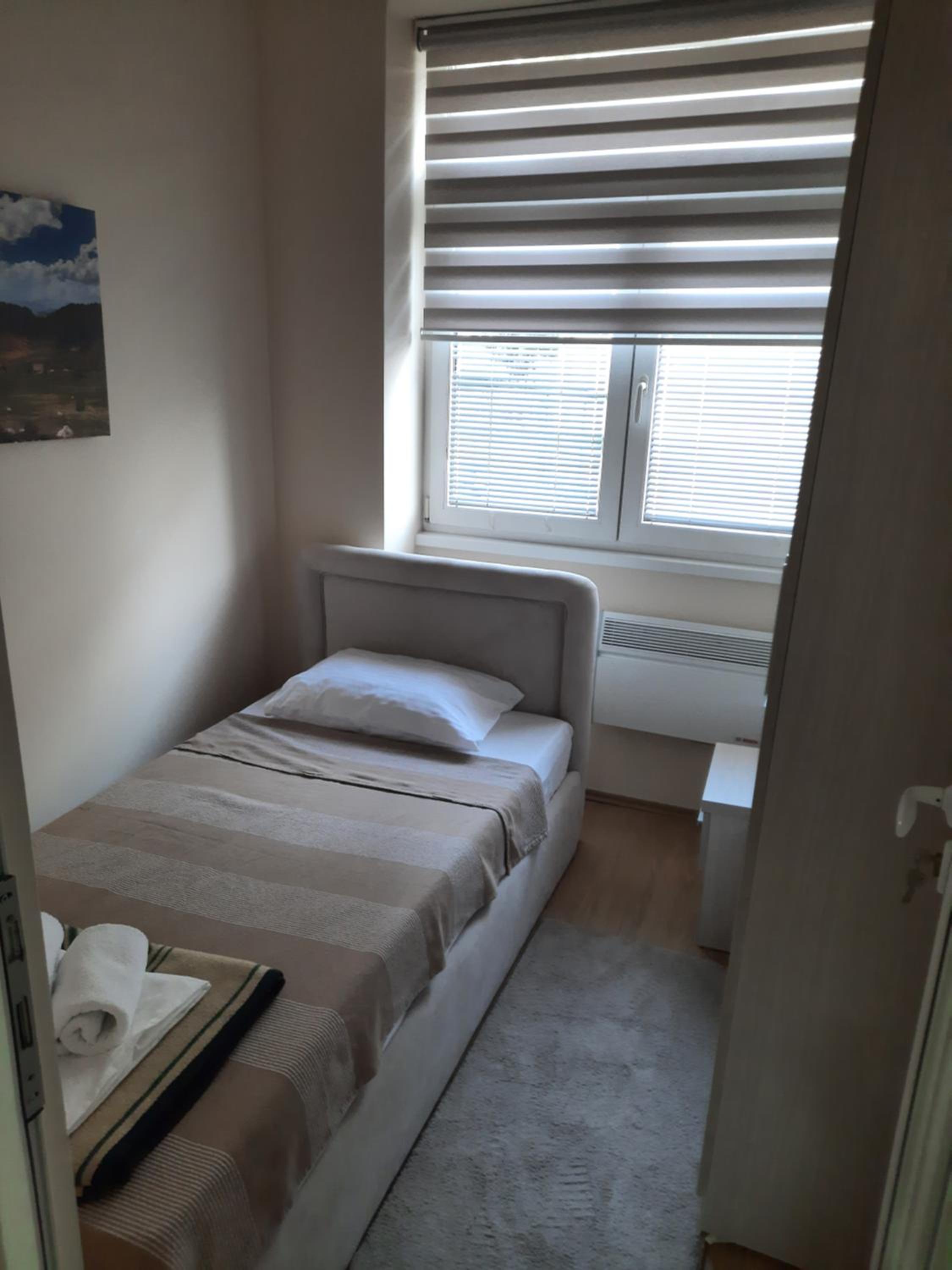 Apartman Karadjordje 2 view 3