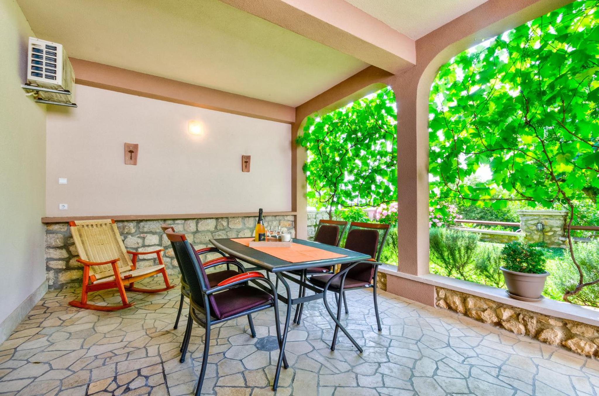 Ananas Apartments view 3