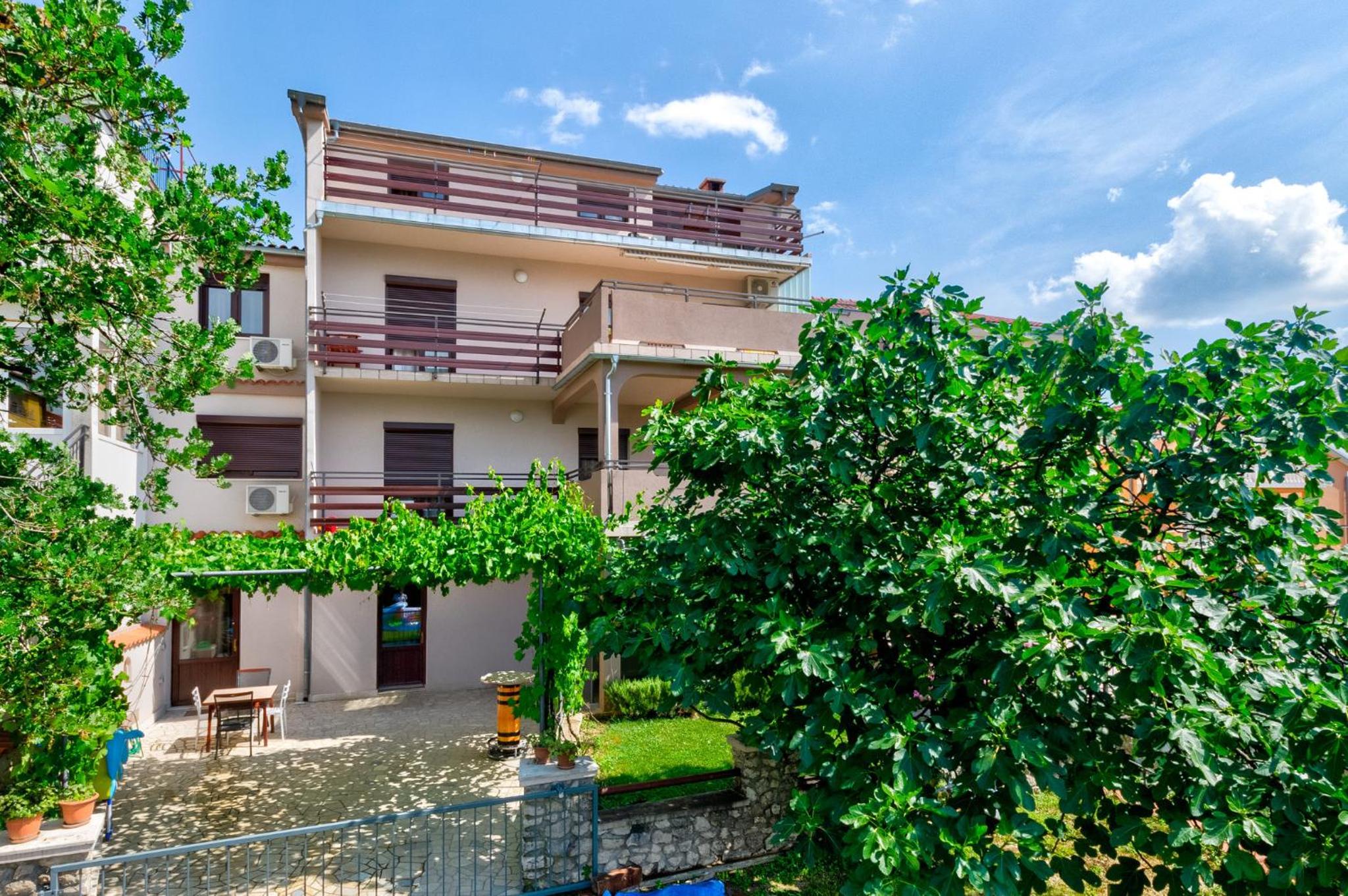 Ananas Apartments view 4