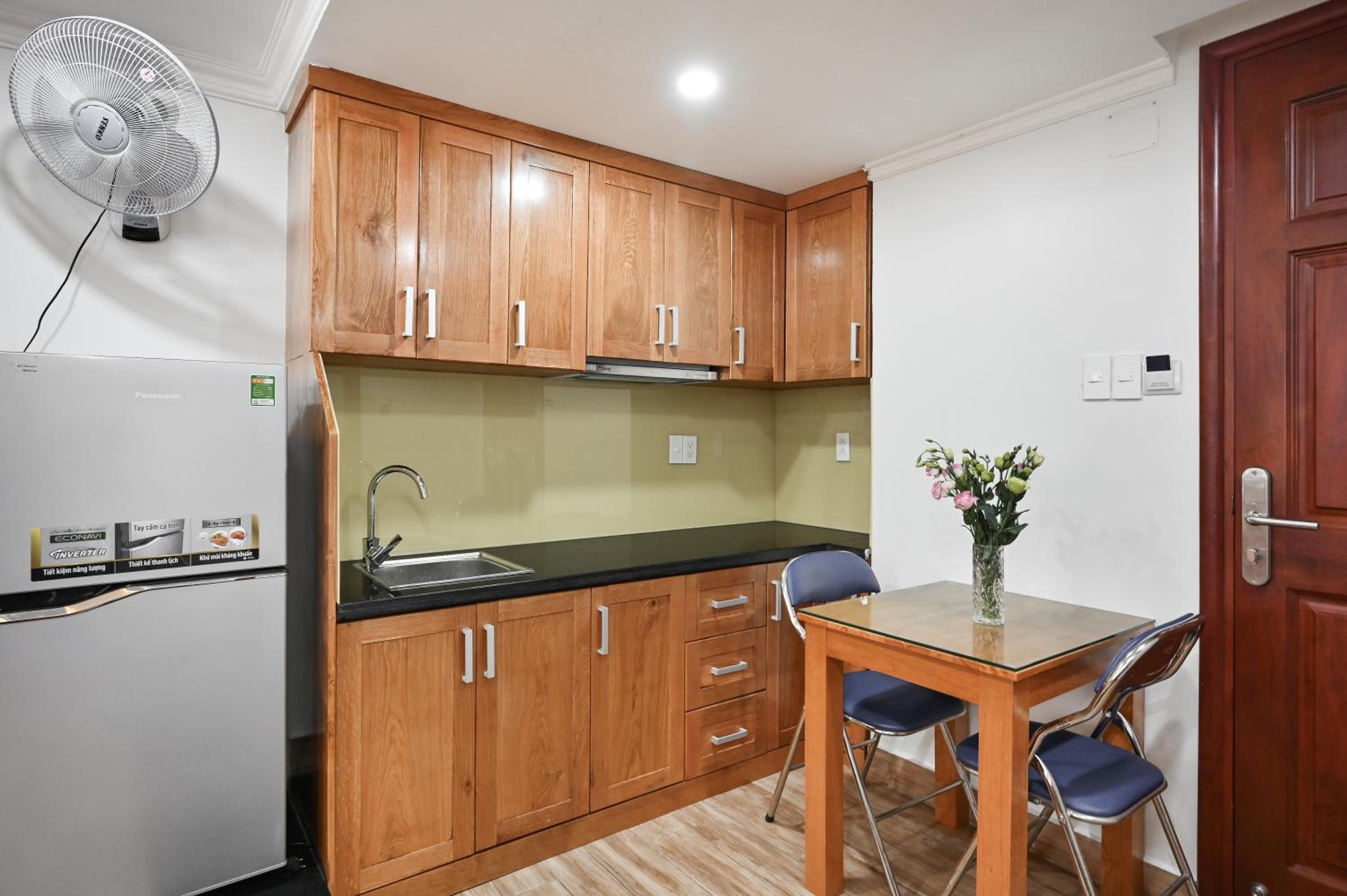 Genie Hotel & Serviced Apartments