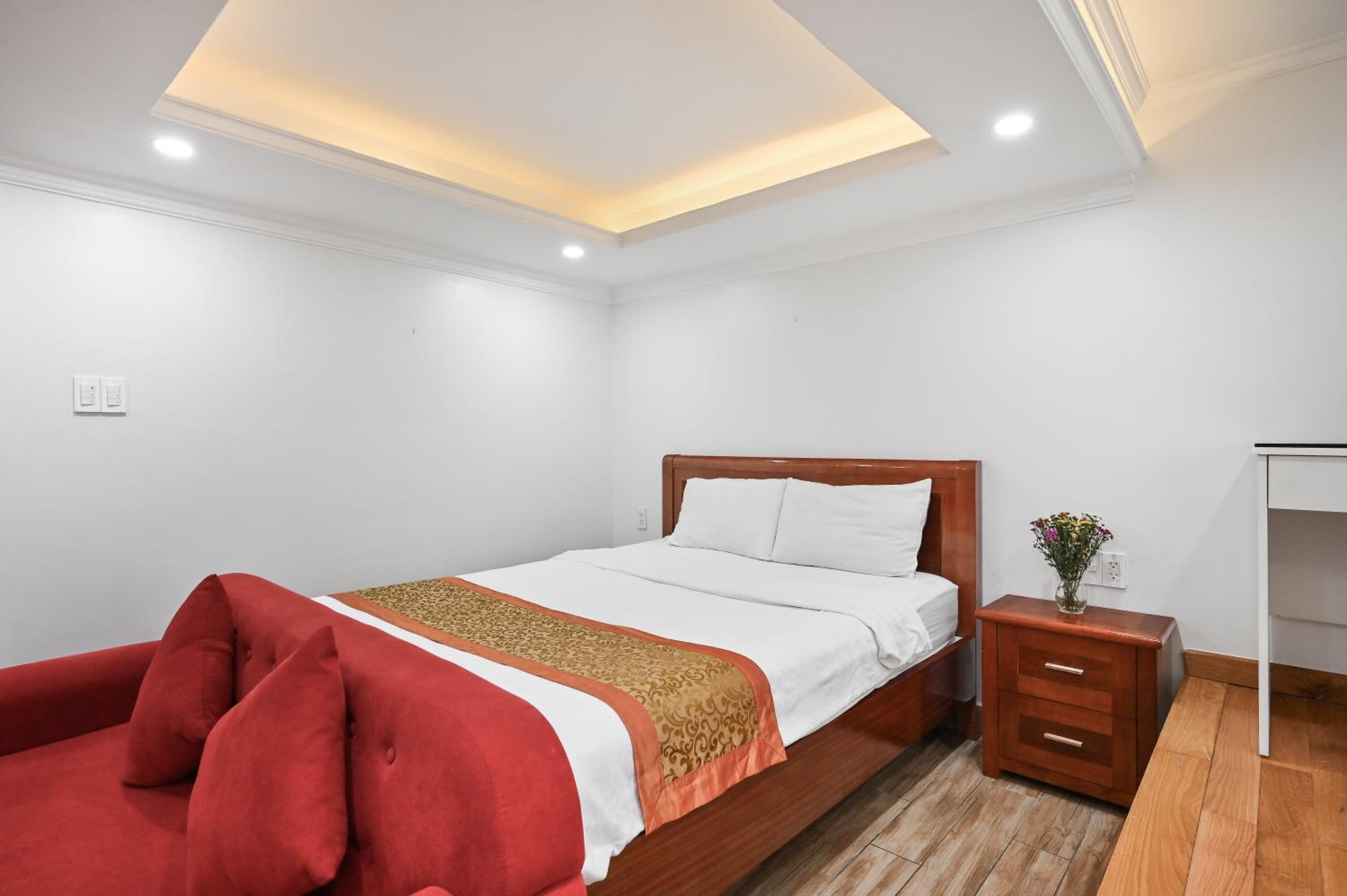 Genie Hotel & Serviced Apartments