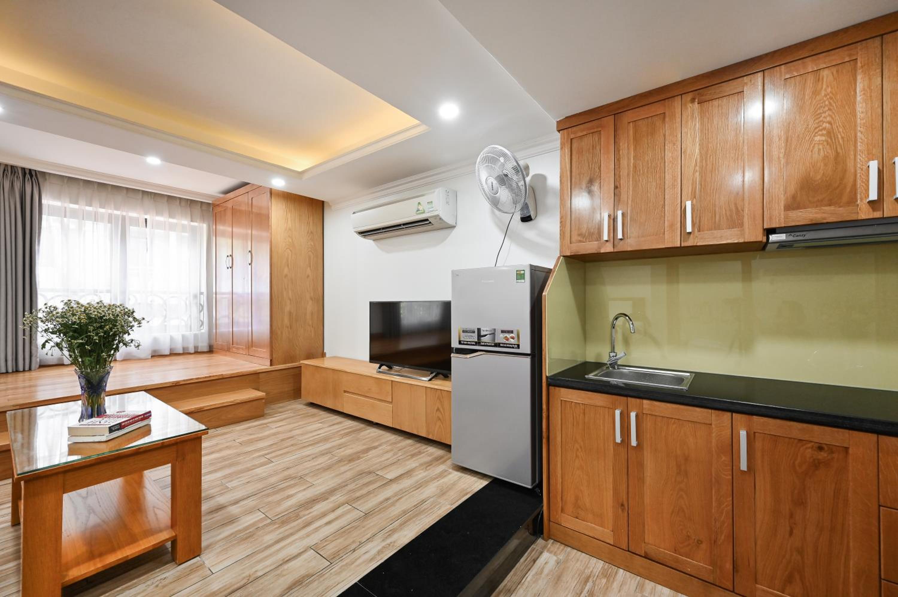 Genie Hotel & Serviced Apartments