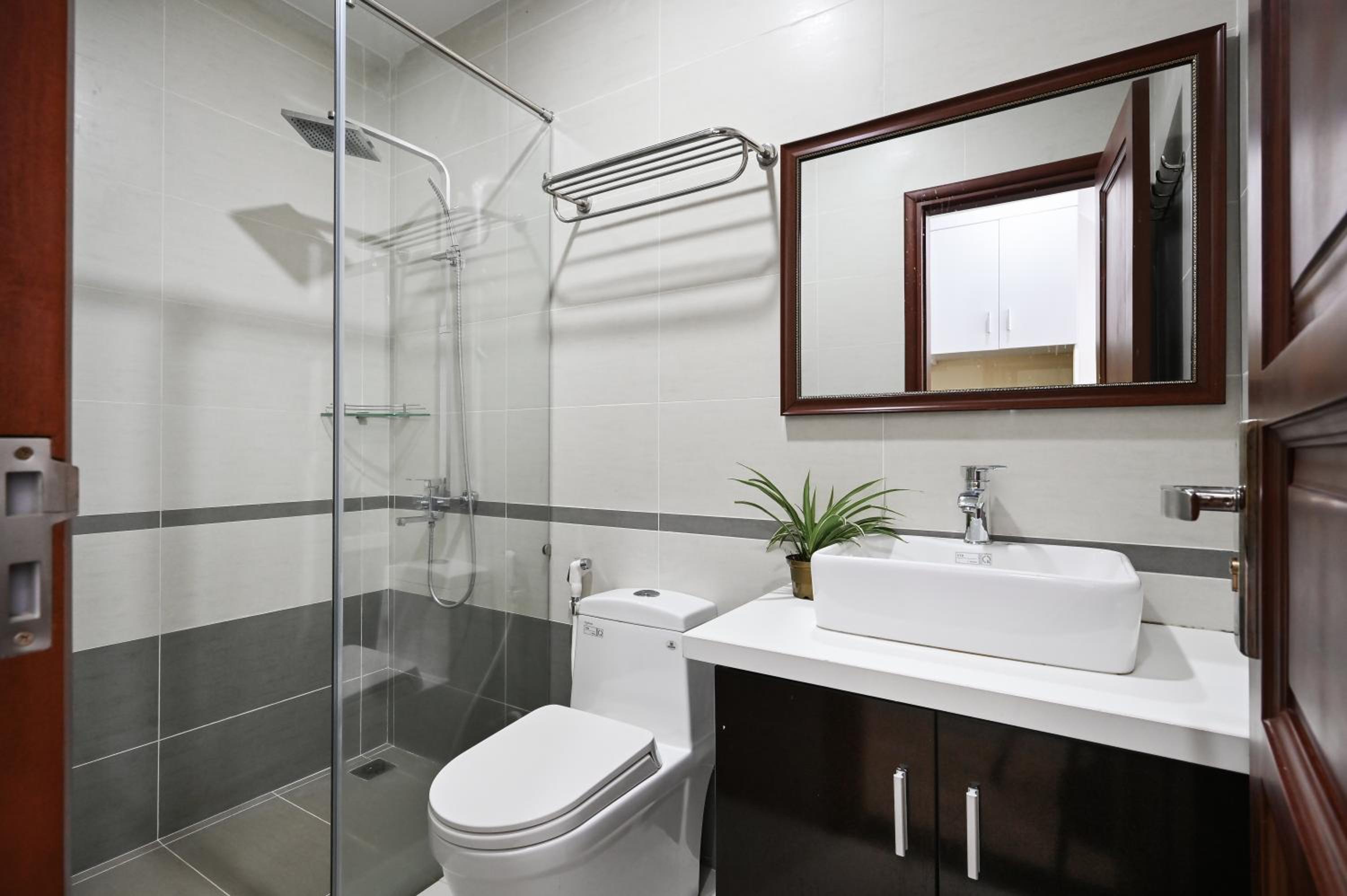 Genie Hotel & Serviced Apartments