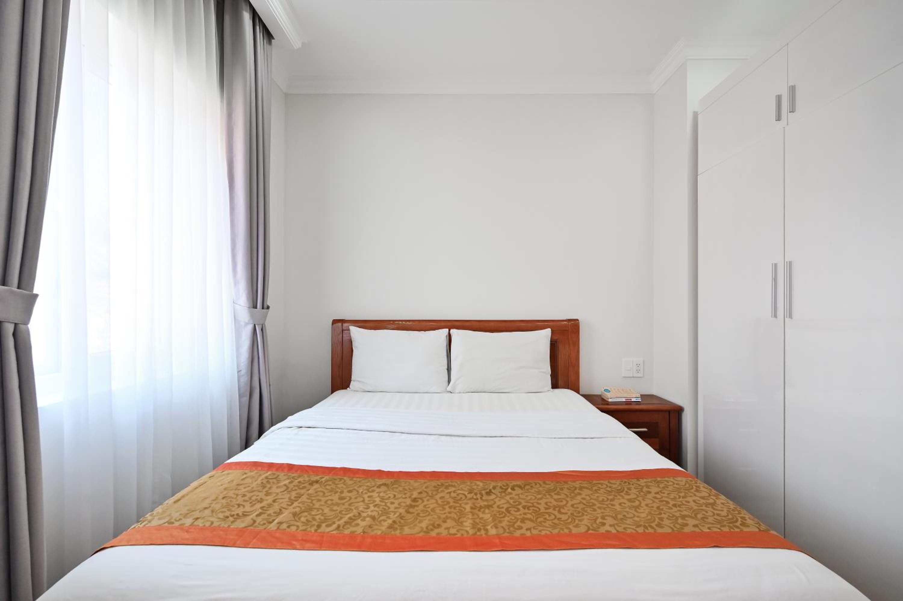 Genie Hotel & Serviced Apartments