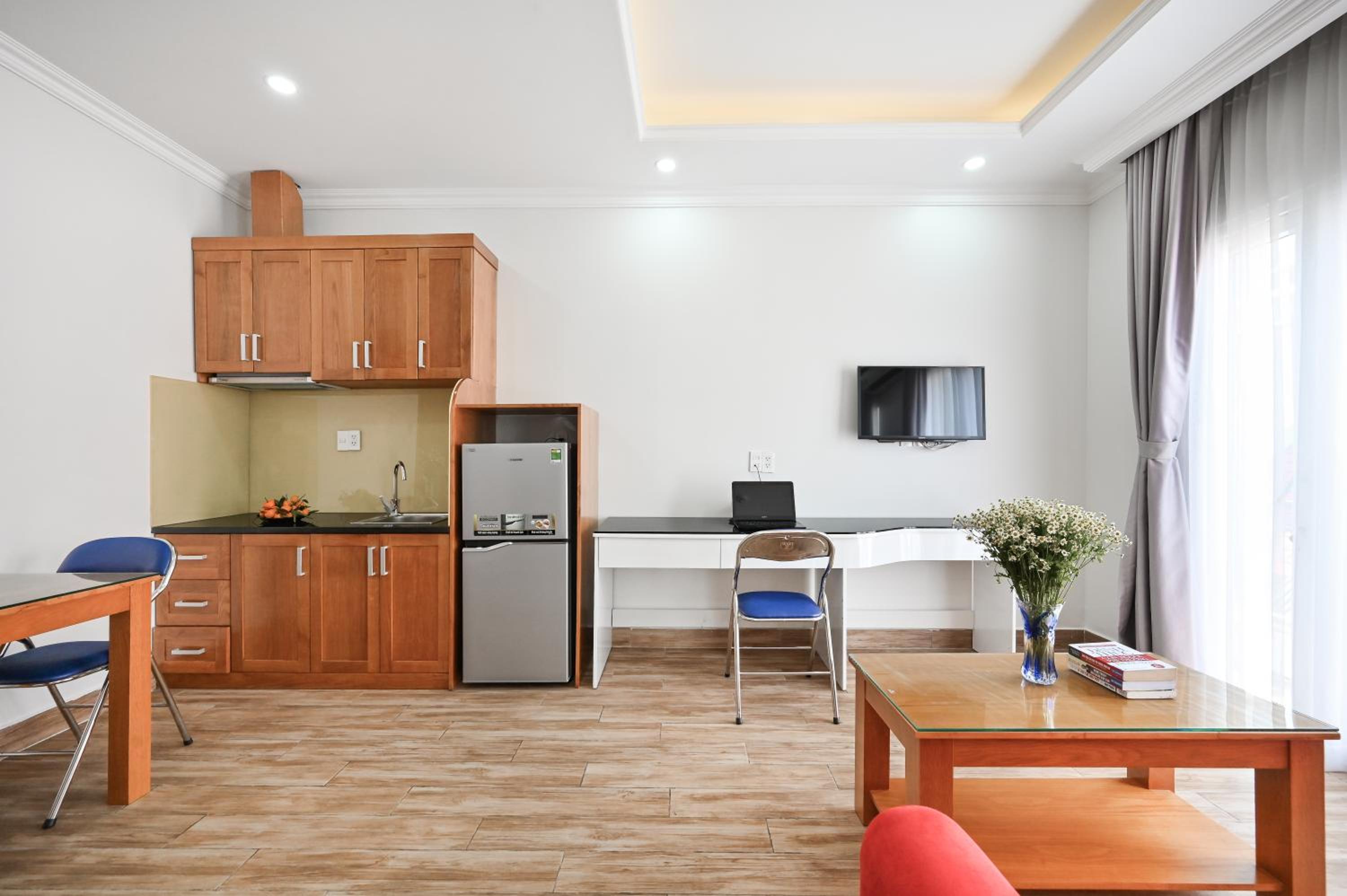 Genie Hotel & Serviced Apartments
