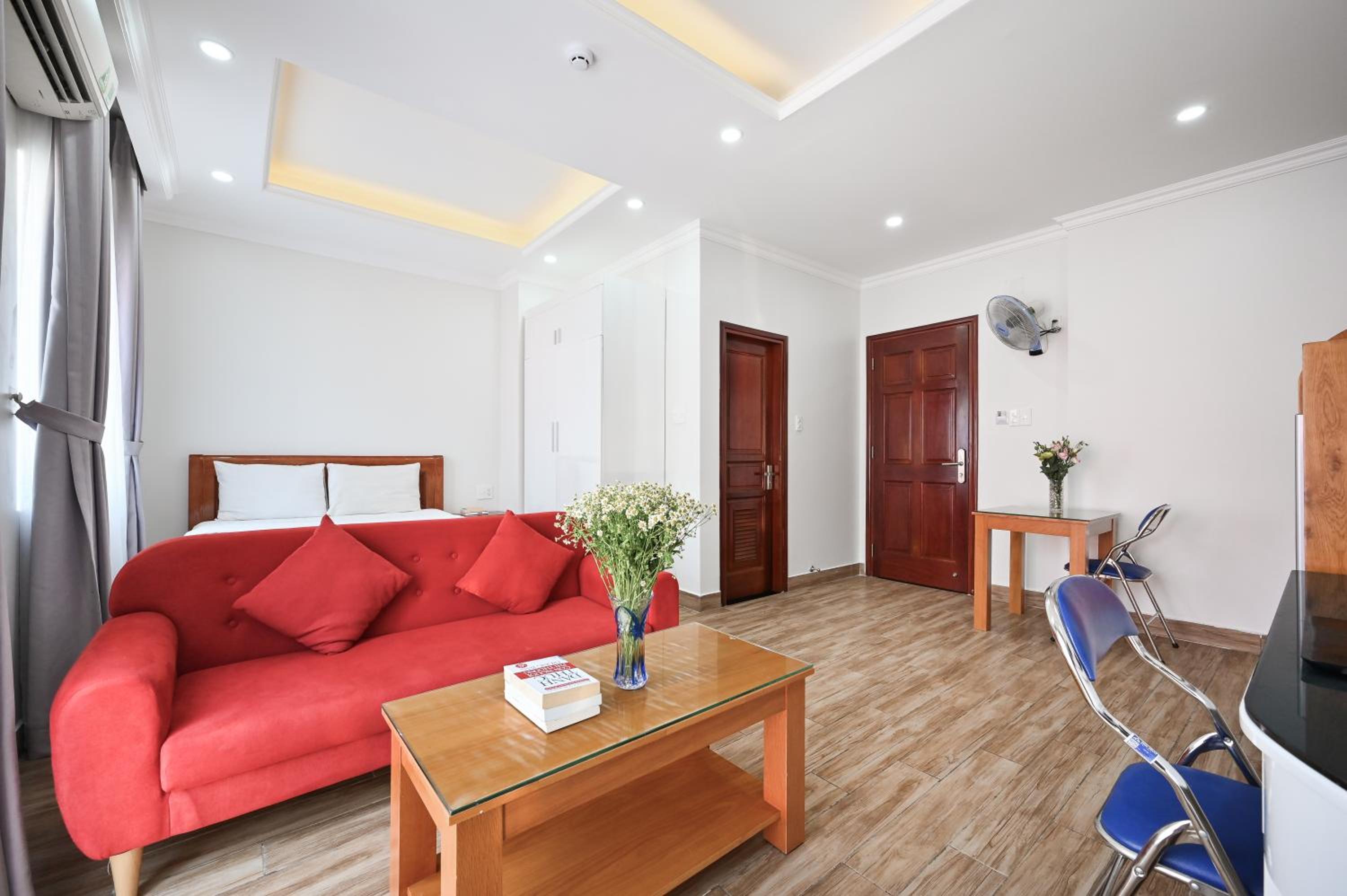 Genie Hotel & Serviced Apartments