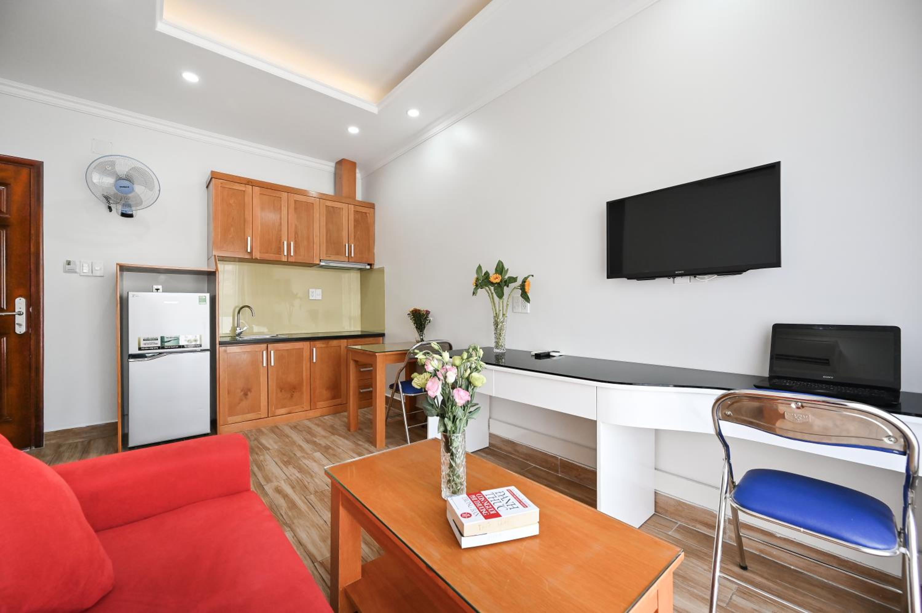 Genie Hotel & Serviced Apartments