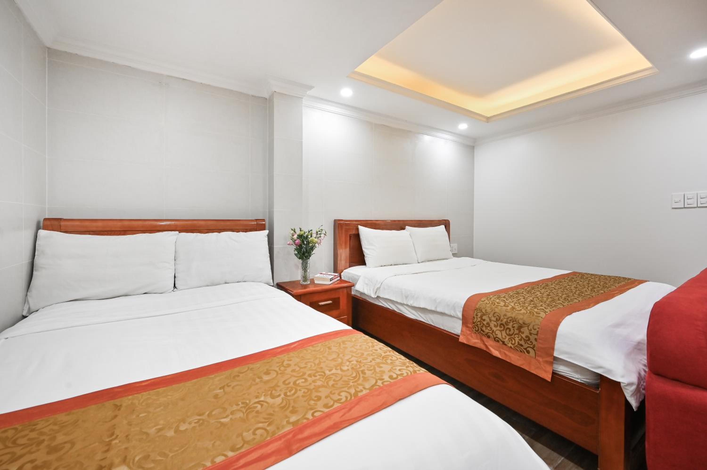 Genie Hotel & Serviced Apartments