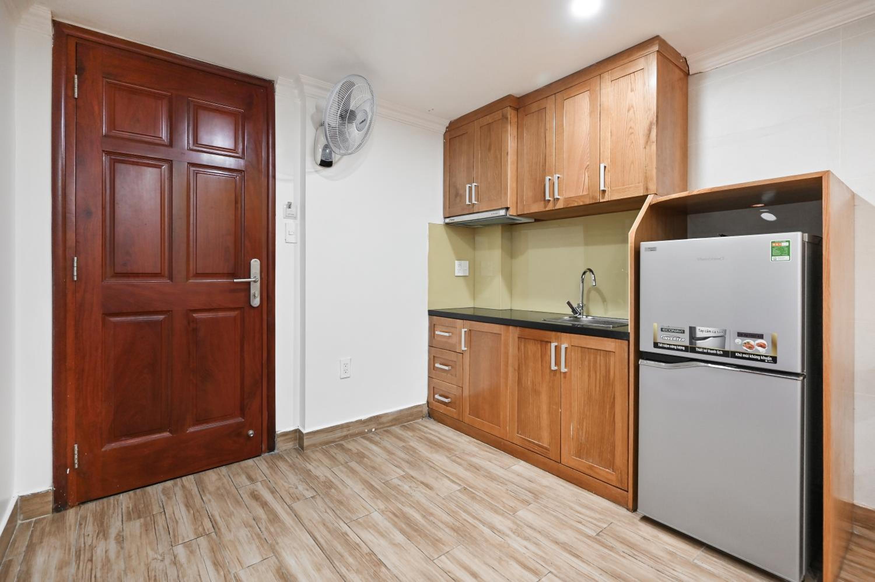 Genie Hotel & Serviced Apartments