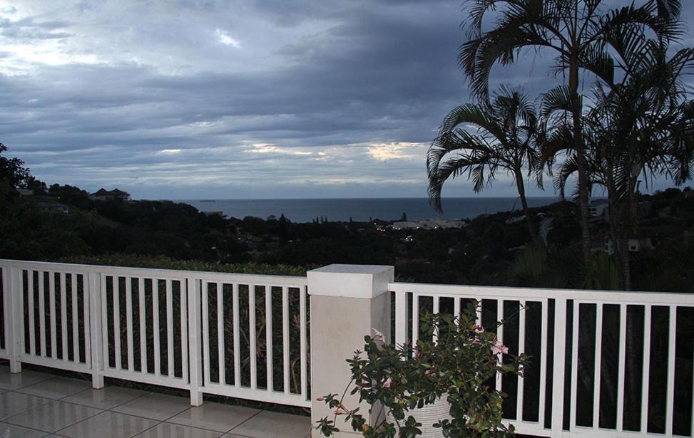Seaview Manor Exquisite Bed & Breakfast