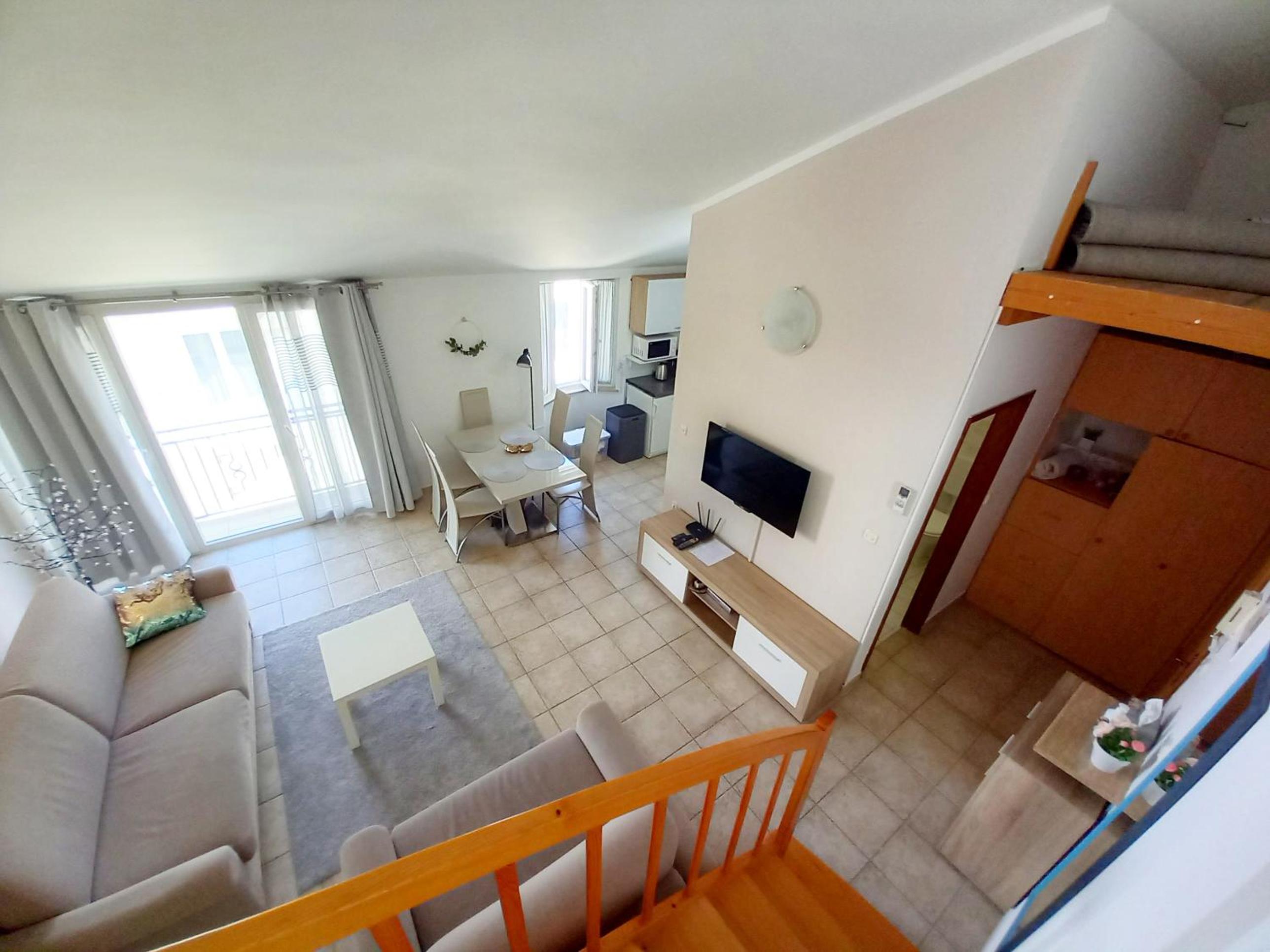 Apartment Karlo