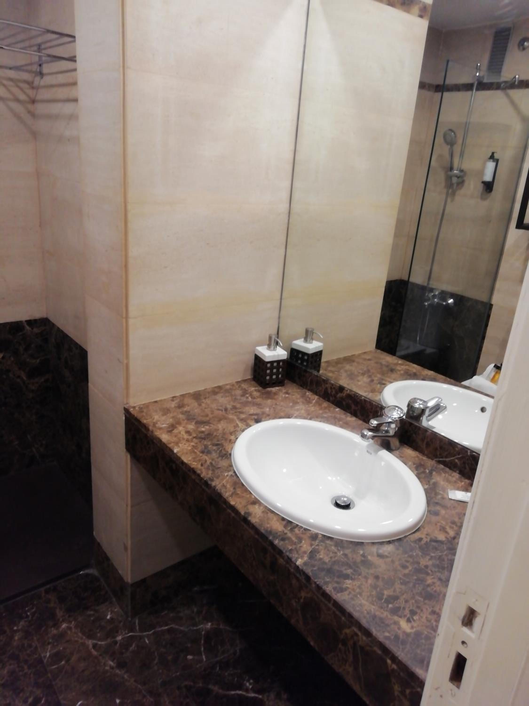 Apartamento con Estilo en Plaza España - Ubicación Premium