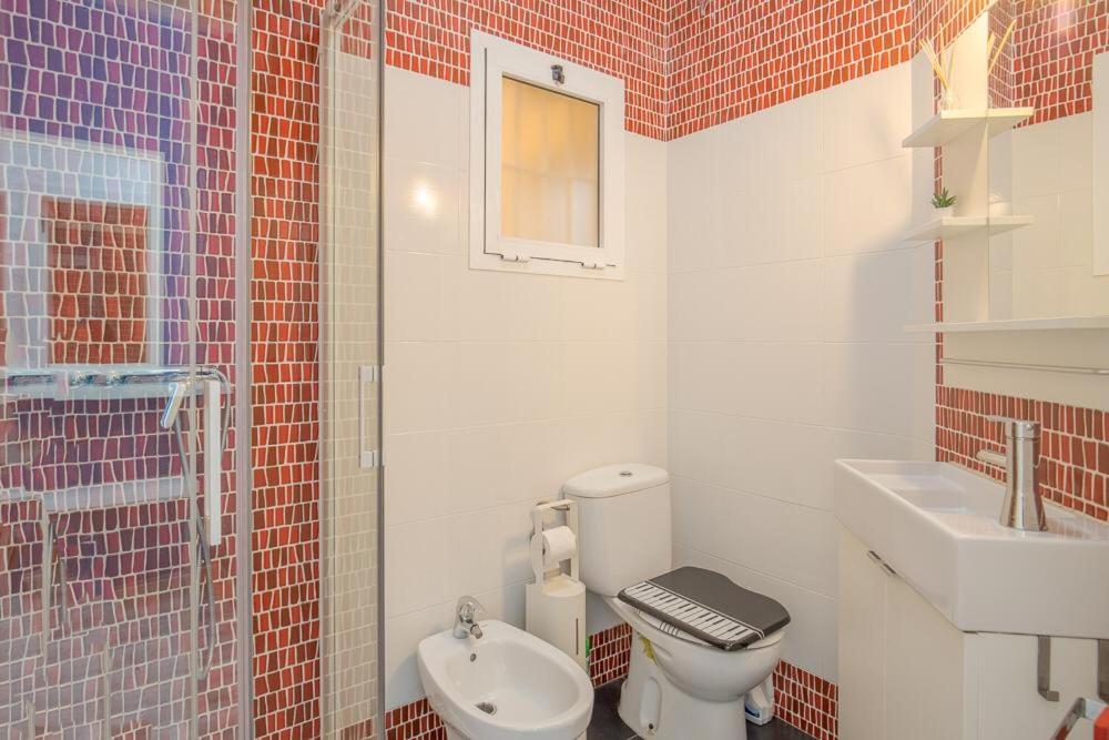 Beautiful flat with balcony and wifi in Málaga Center