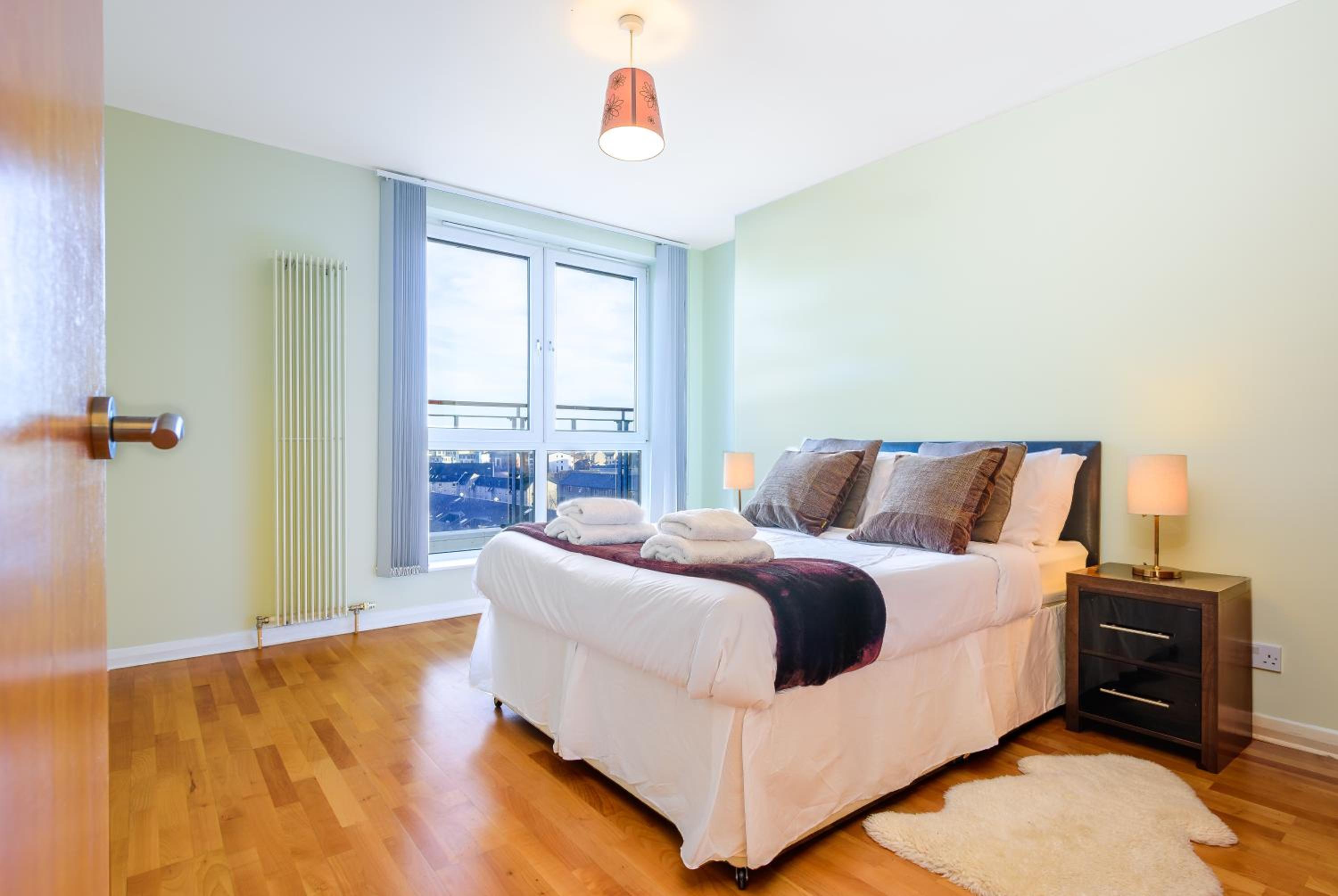 Britannia Penthouse photo 5