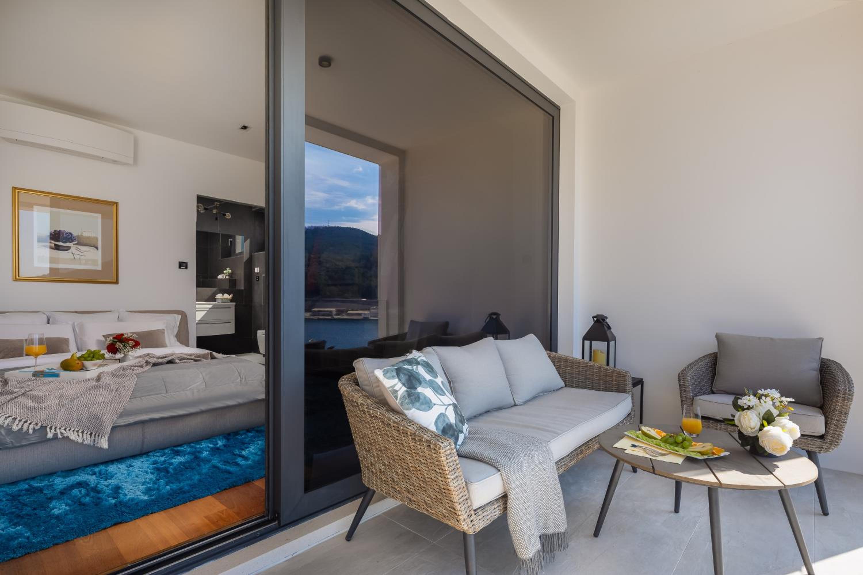 Photo 51