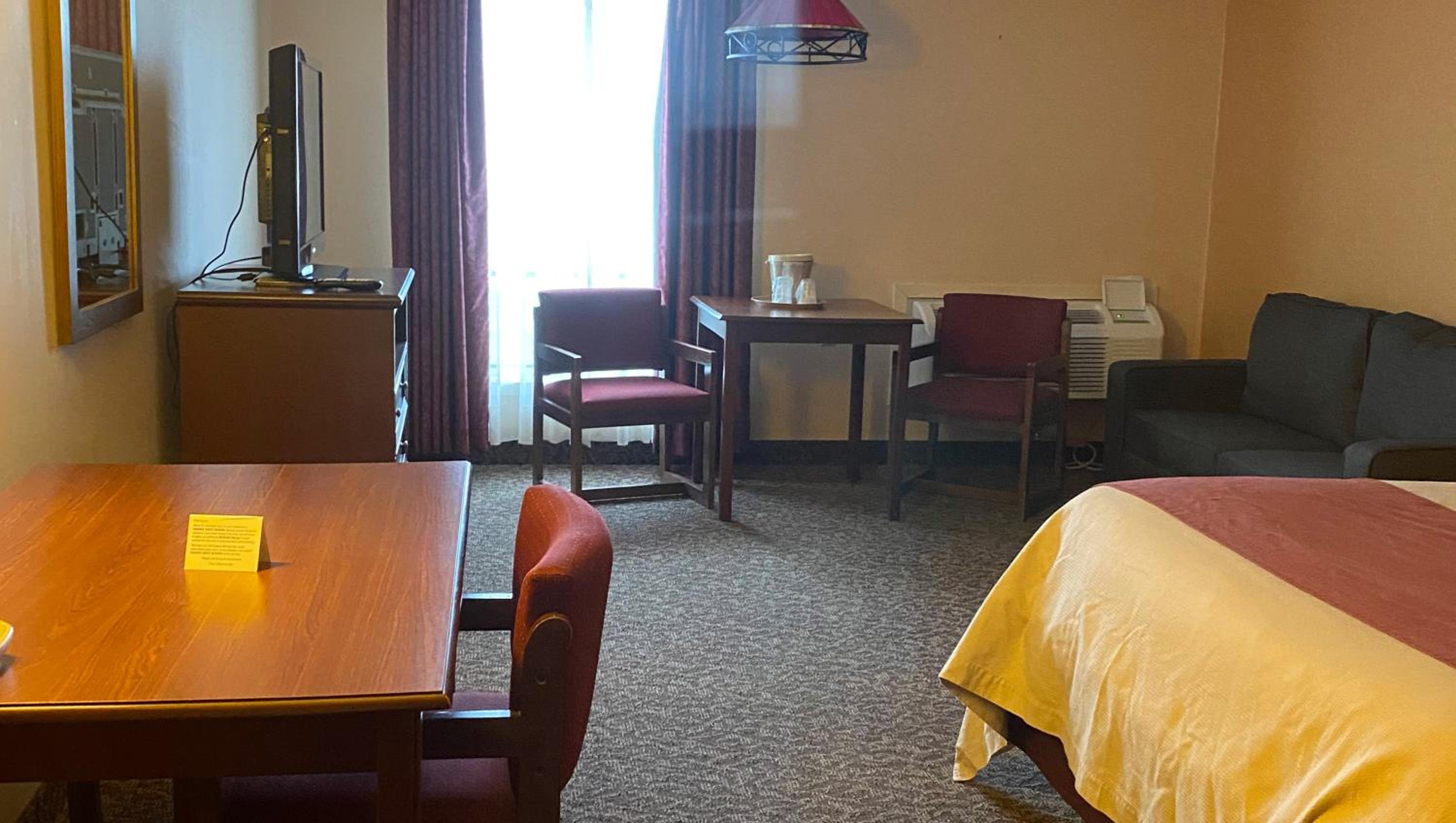 Ivey's Motor Lodge