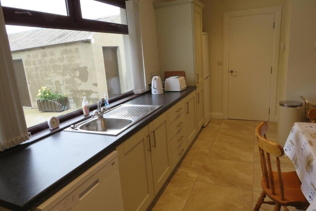 Jenny's Farm Cottage, Giant's Causeway view 5