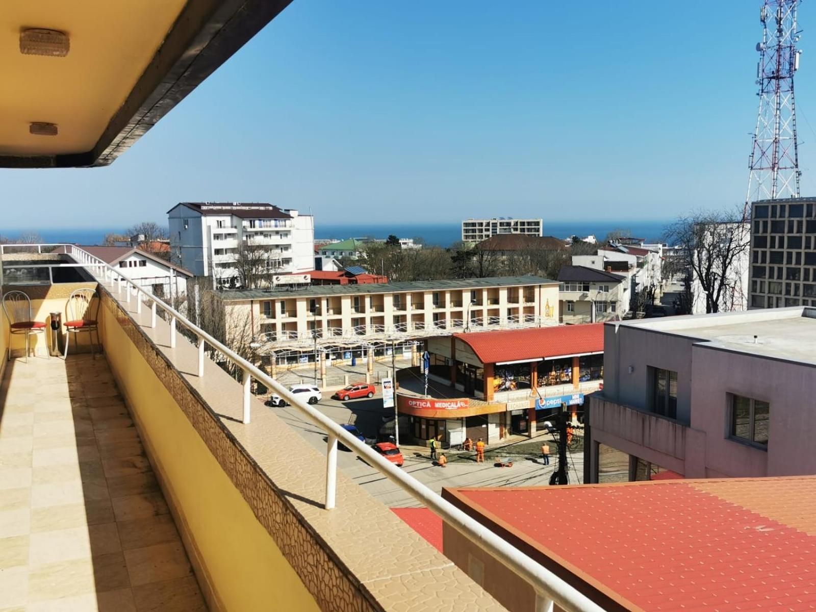 balcony