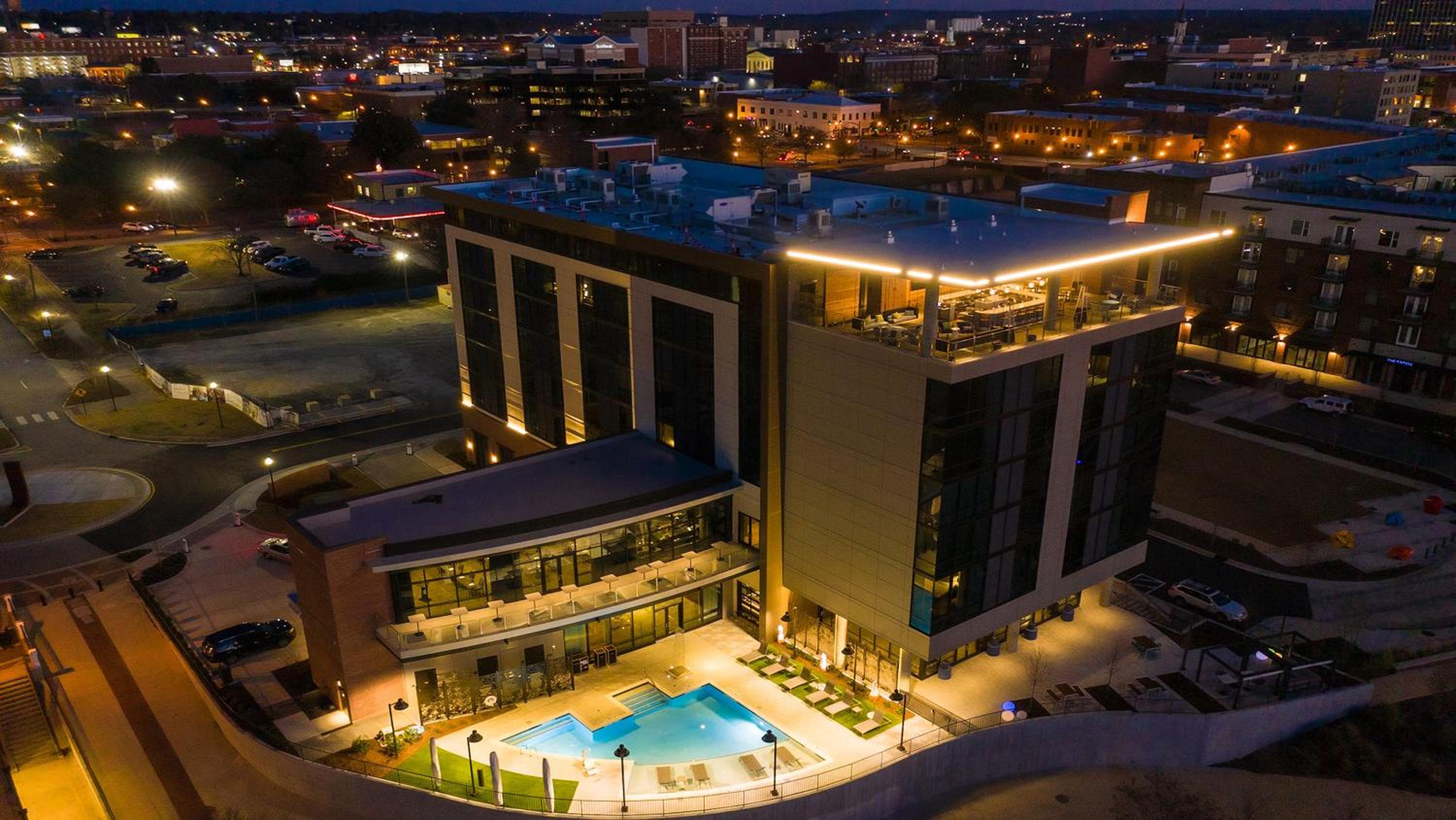 Columbus Vacations - Hotel Indigo - Columbus at Riverfront Place, an IHG Hotel - Property Image 1