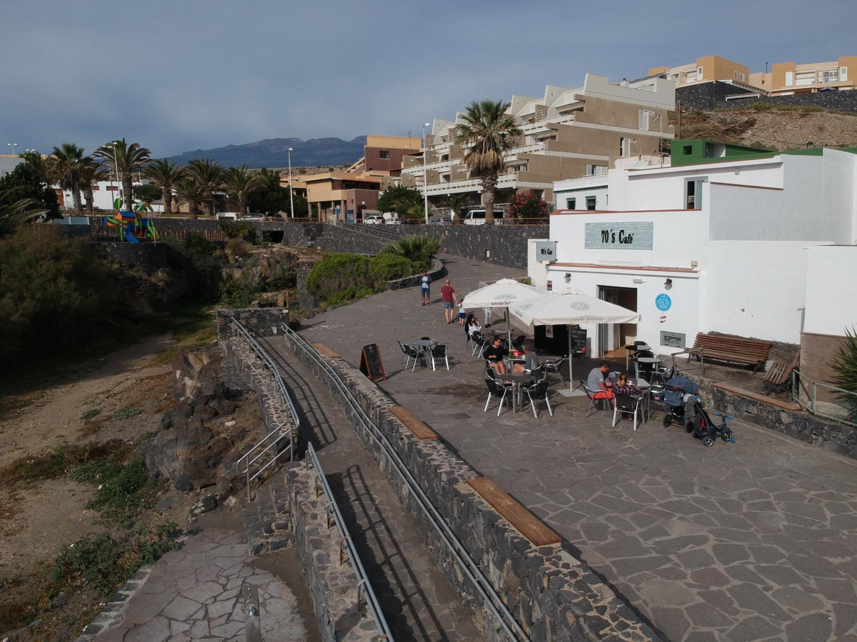 2BDR Comfy Apartment with Ocean View view 5