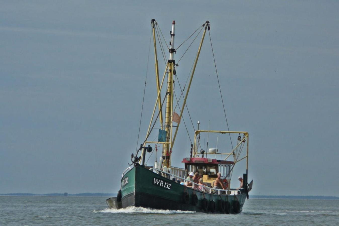 Hotelhuisje Warmenhuizen #F