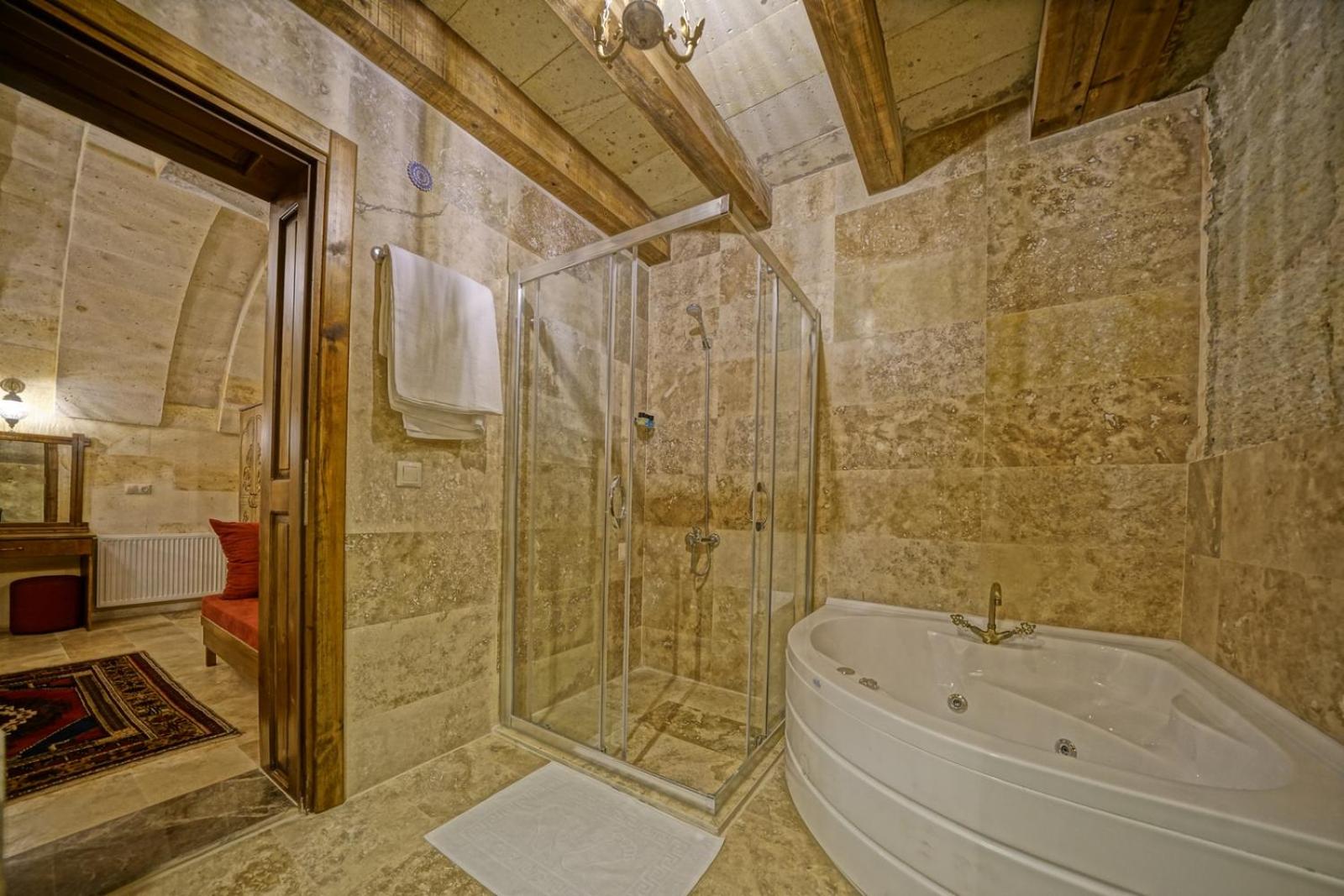 Balloon Cave Hotel - Image 26