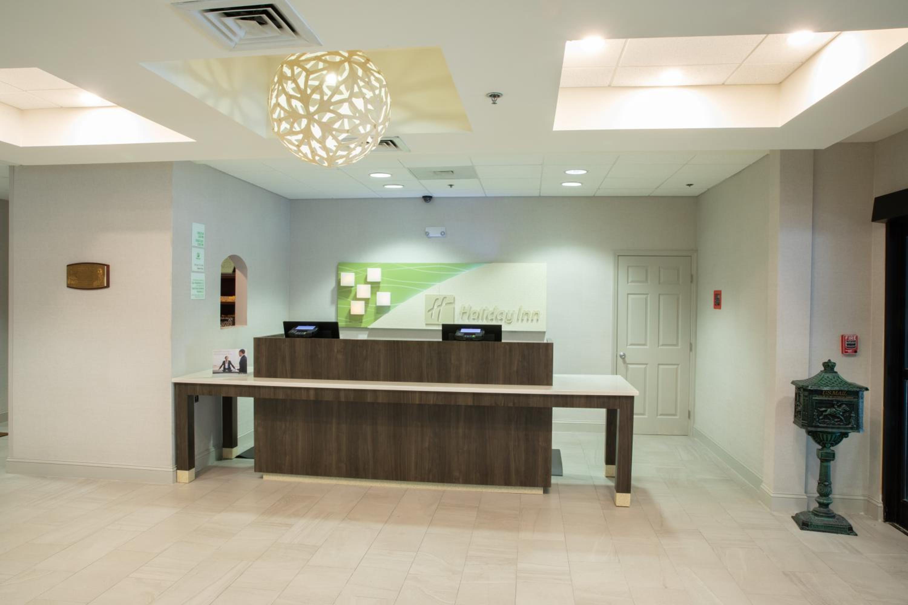 Holiday Inn & Suites Raleigh Cary by IHG, Bild 23