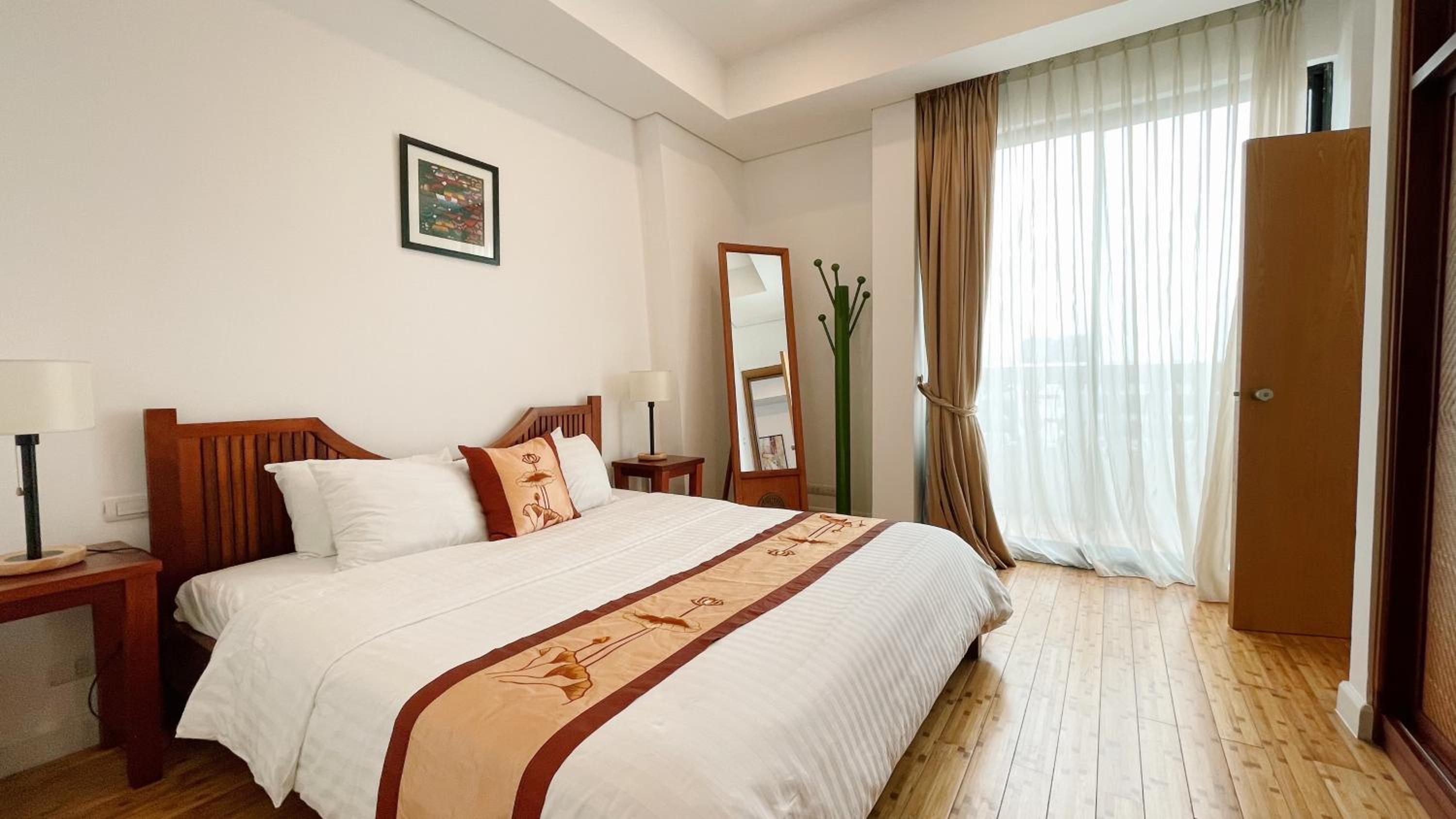 Pacific Place Serviced Apartment