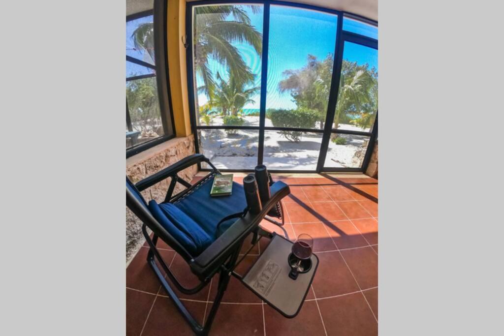 PRECIOSA VILLA FRENTE AL MAR view 4