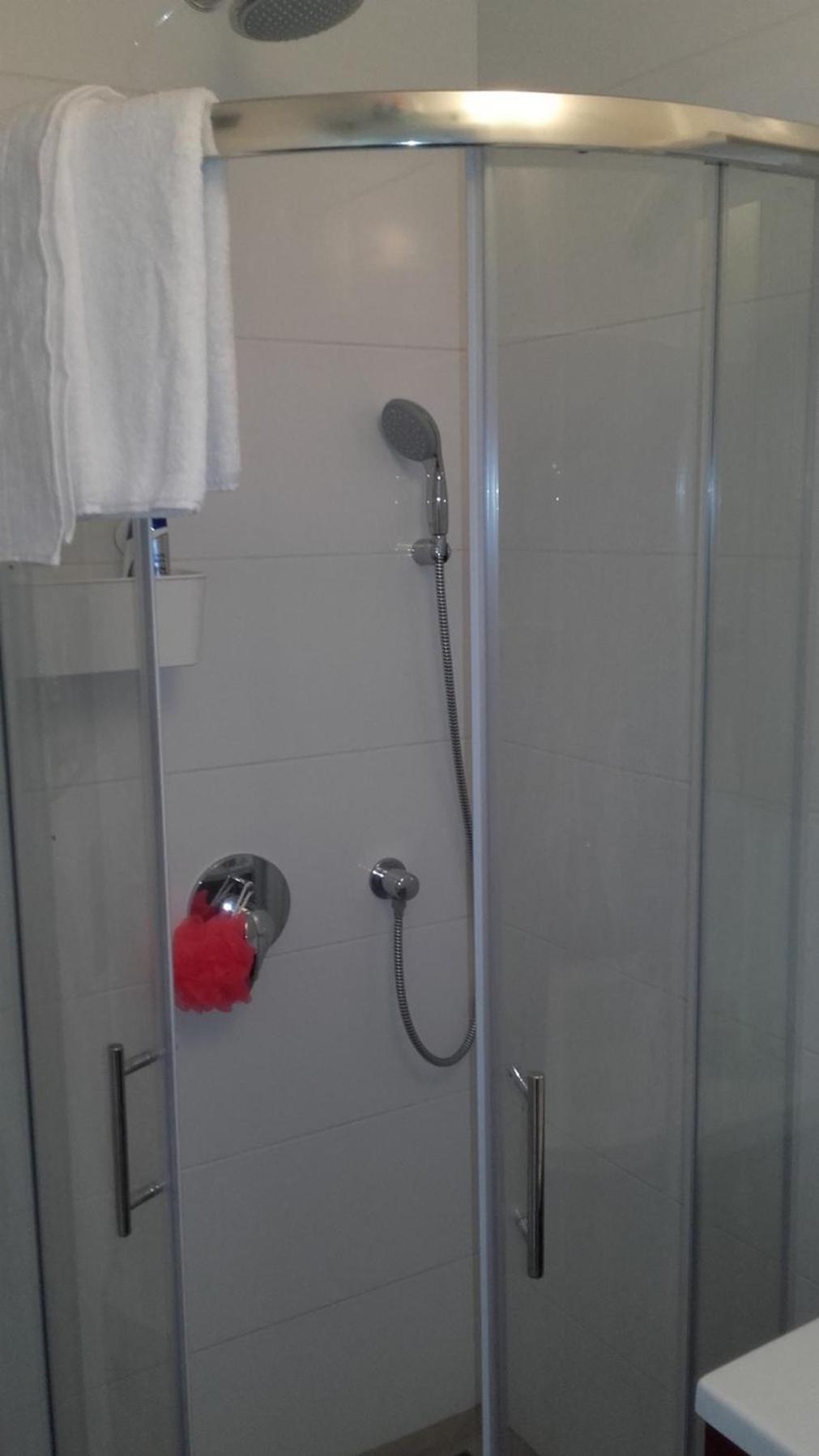 Photo 38