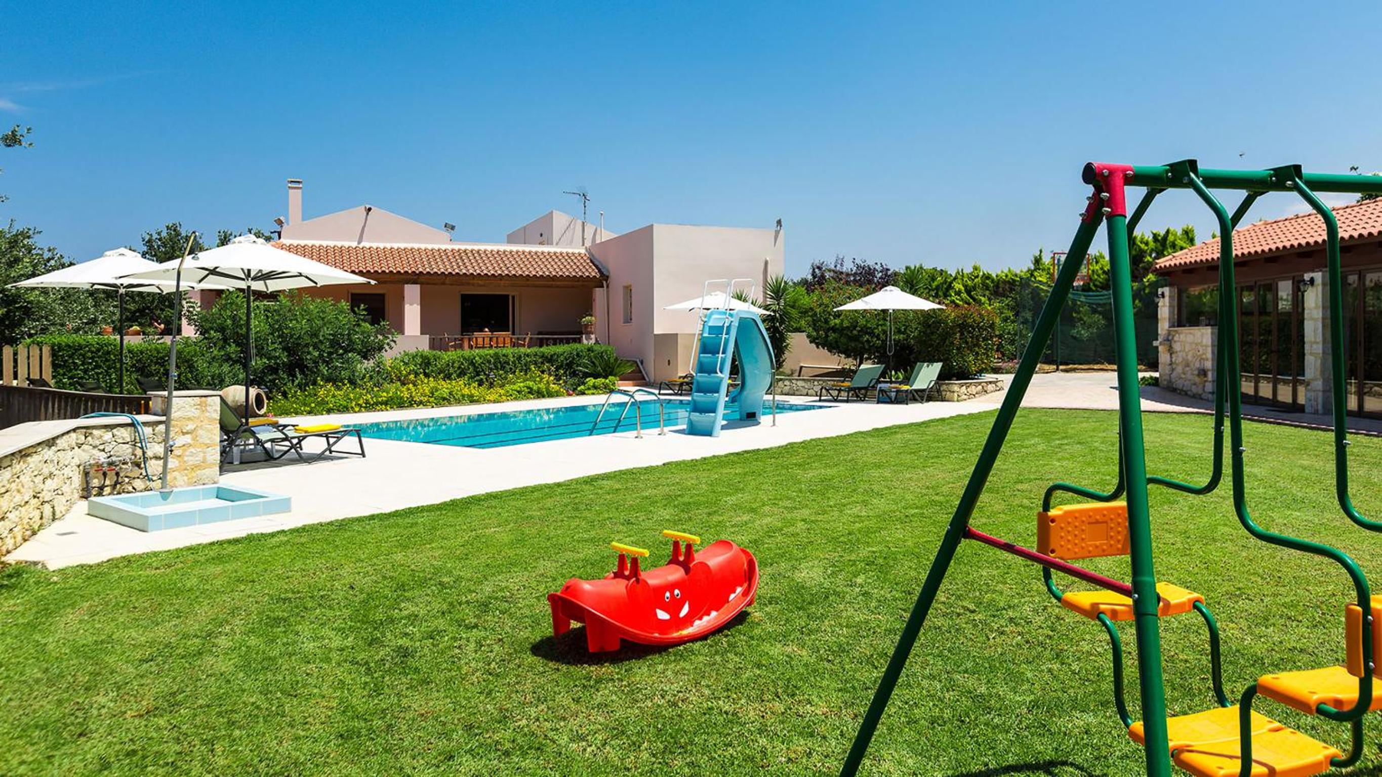 Villa Acorn view 5
