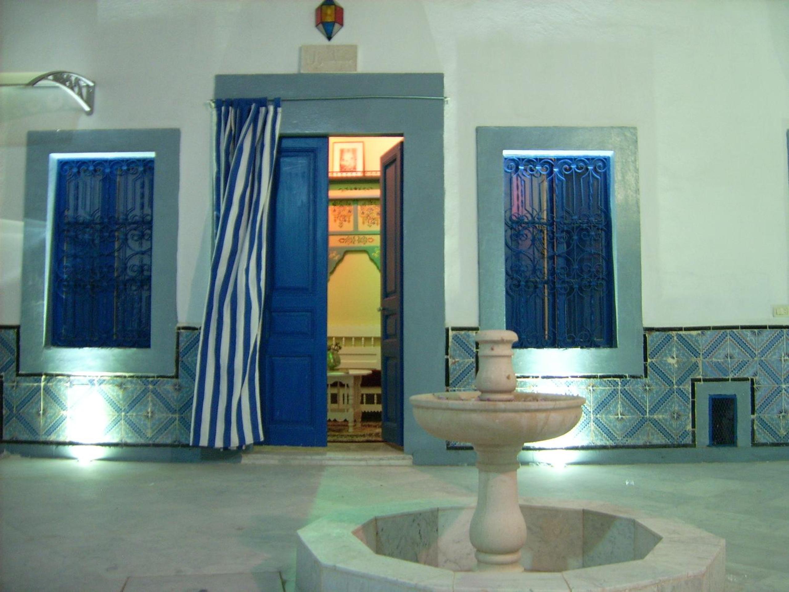 Dar Baaziz