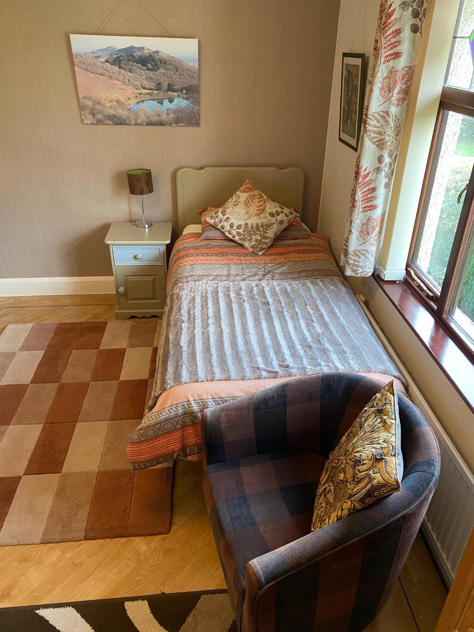 Orchard Side Bed and Breakfast