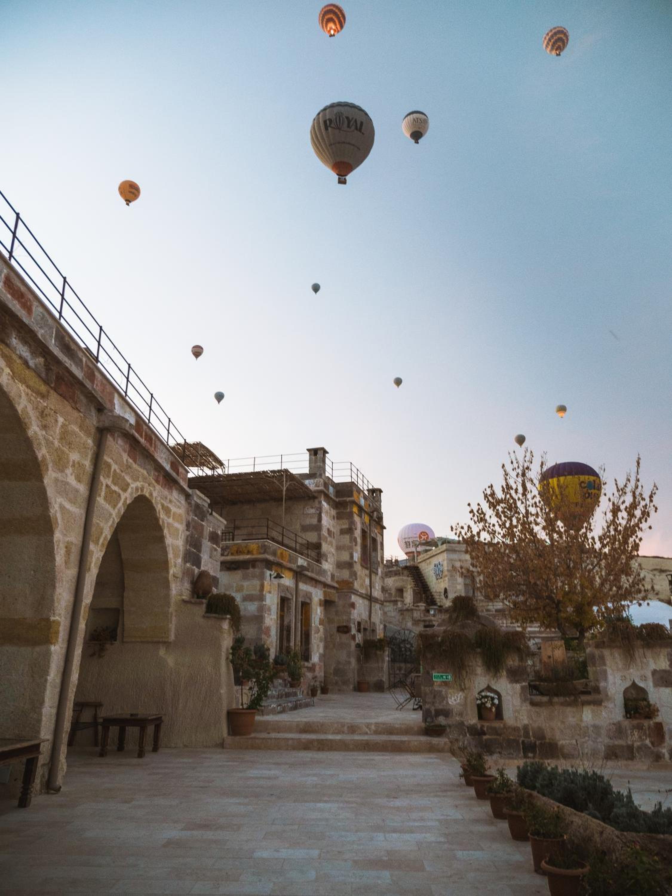 Seki Cave Suites - Image 182