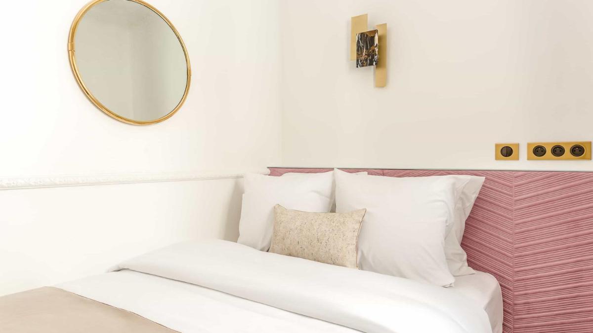 Luxury 4 bedroom 3 bathroom Aristocratic apartment - Louvre