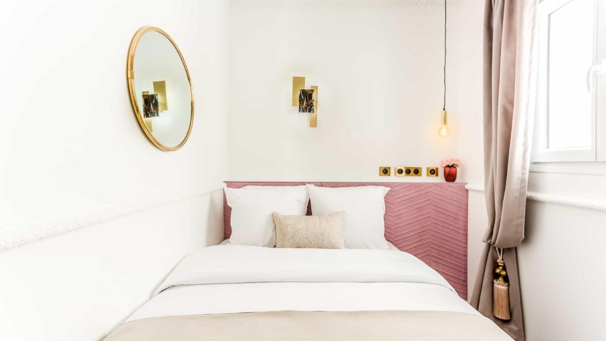 Luxury 4 bedroom 3 bathroom Aristocratic apartment - Louvre