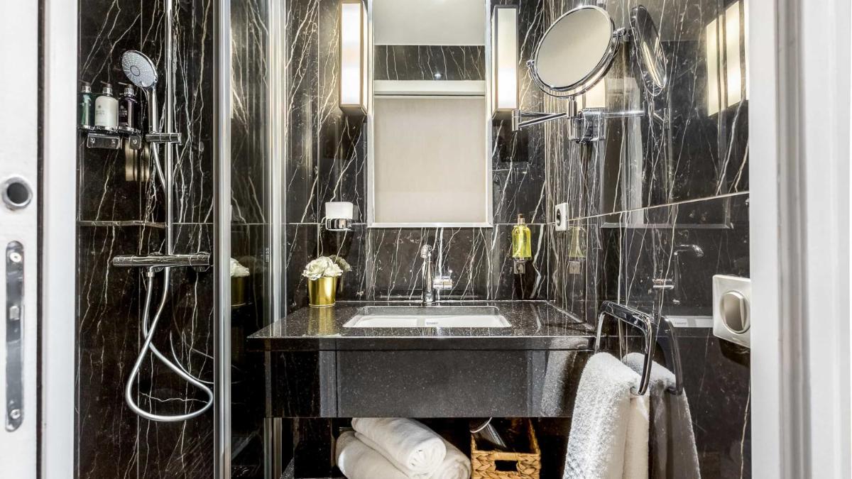 Luxury 4 bedroom 3 bathroom Aristocratic apartment - Louvre
