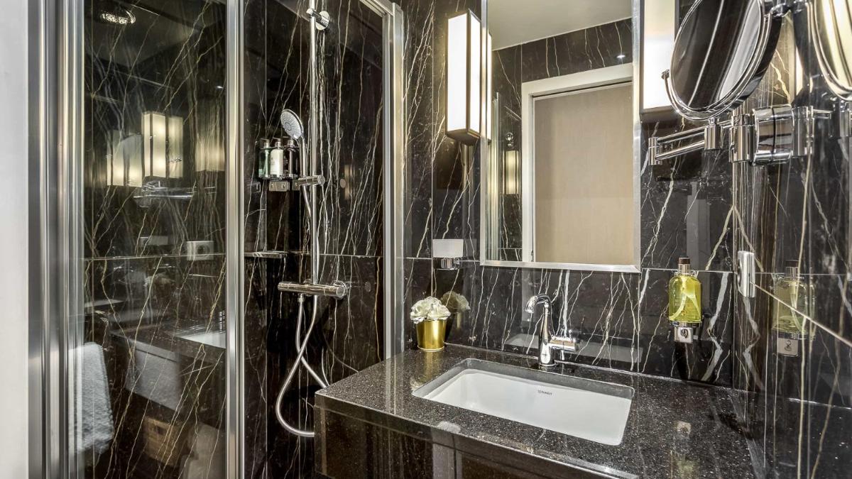 Luxury 4 bedroom 3 bathroom Aristocratic apartment - Louvre