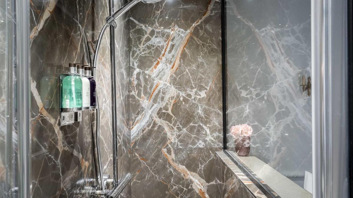 Luxury 4 bedroom 3 bathroom Aristocratic apartment - Louvre