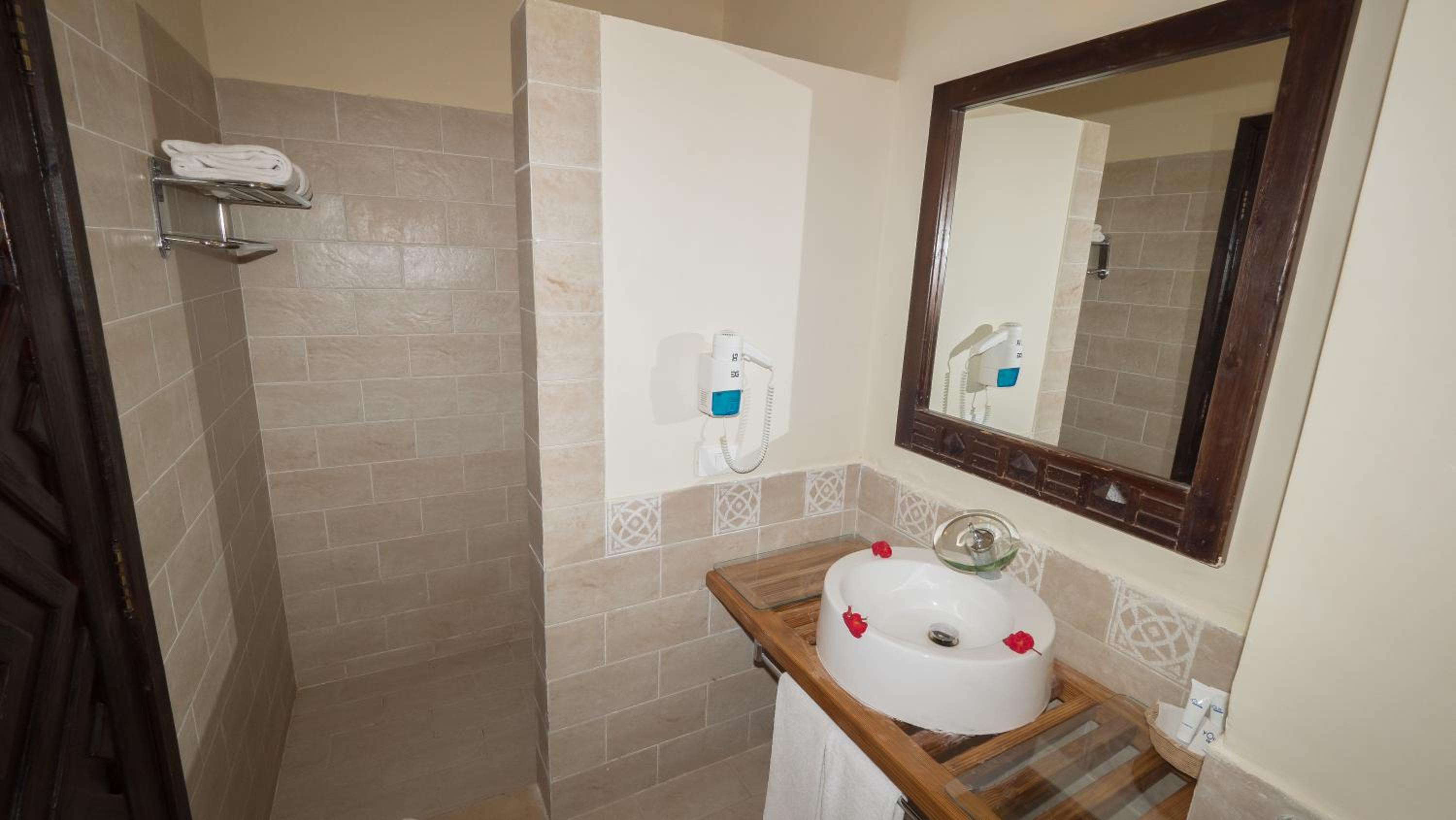 ONATTI Beach Resort - Marsa Alam