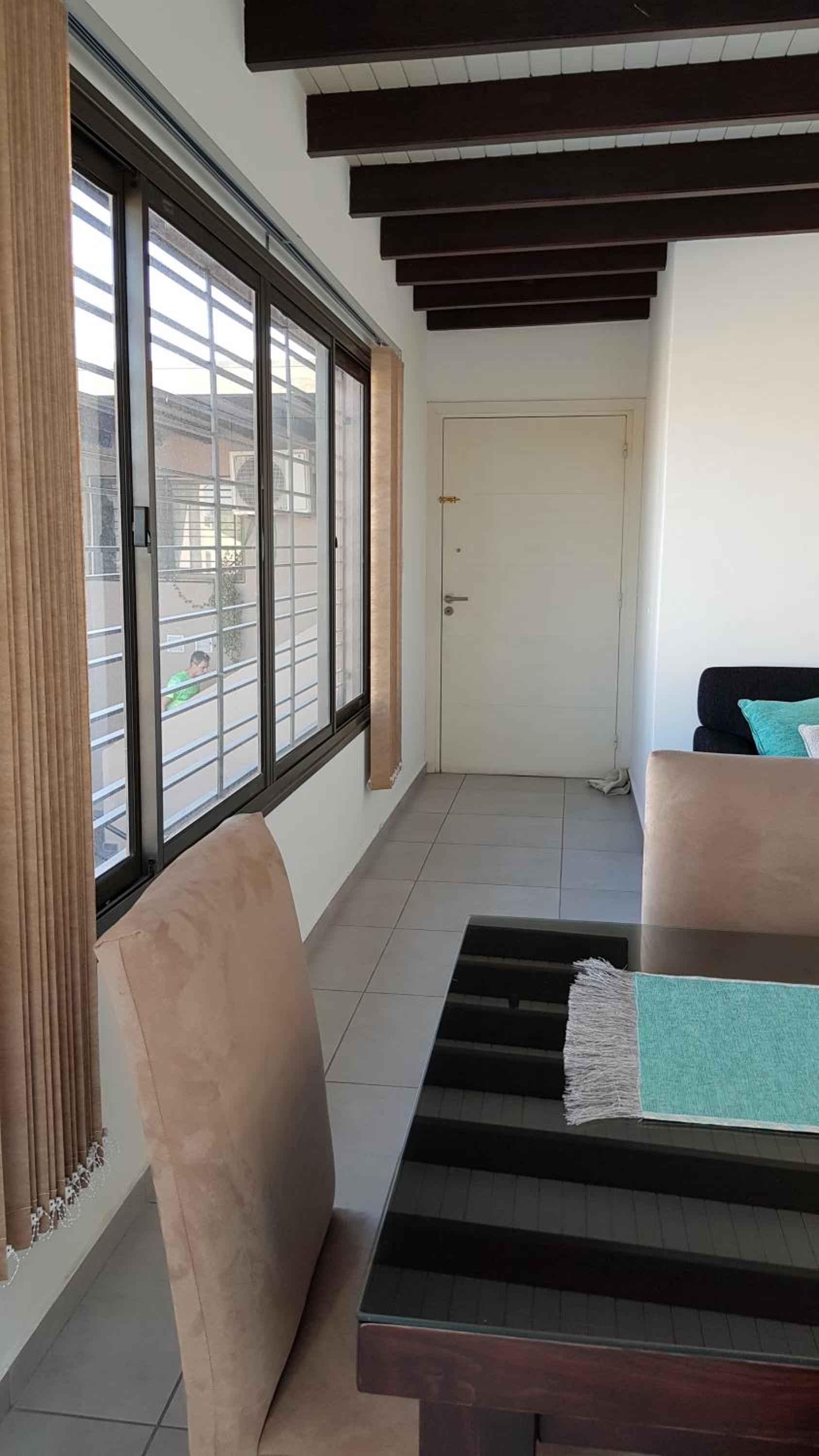 Apartamento Deluxe Senderos del Vino I, con cochera incluida, Desayuno opcional