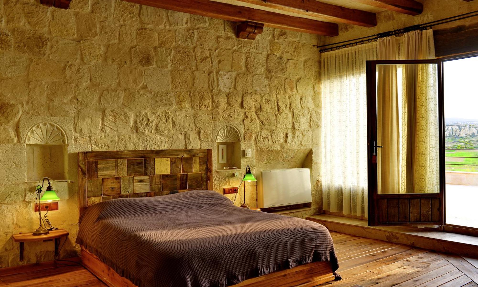 Seki Cave Suites - Image 61