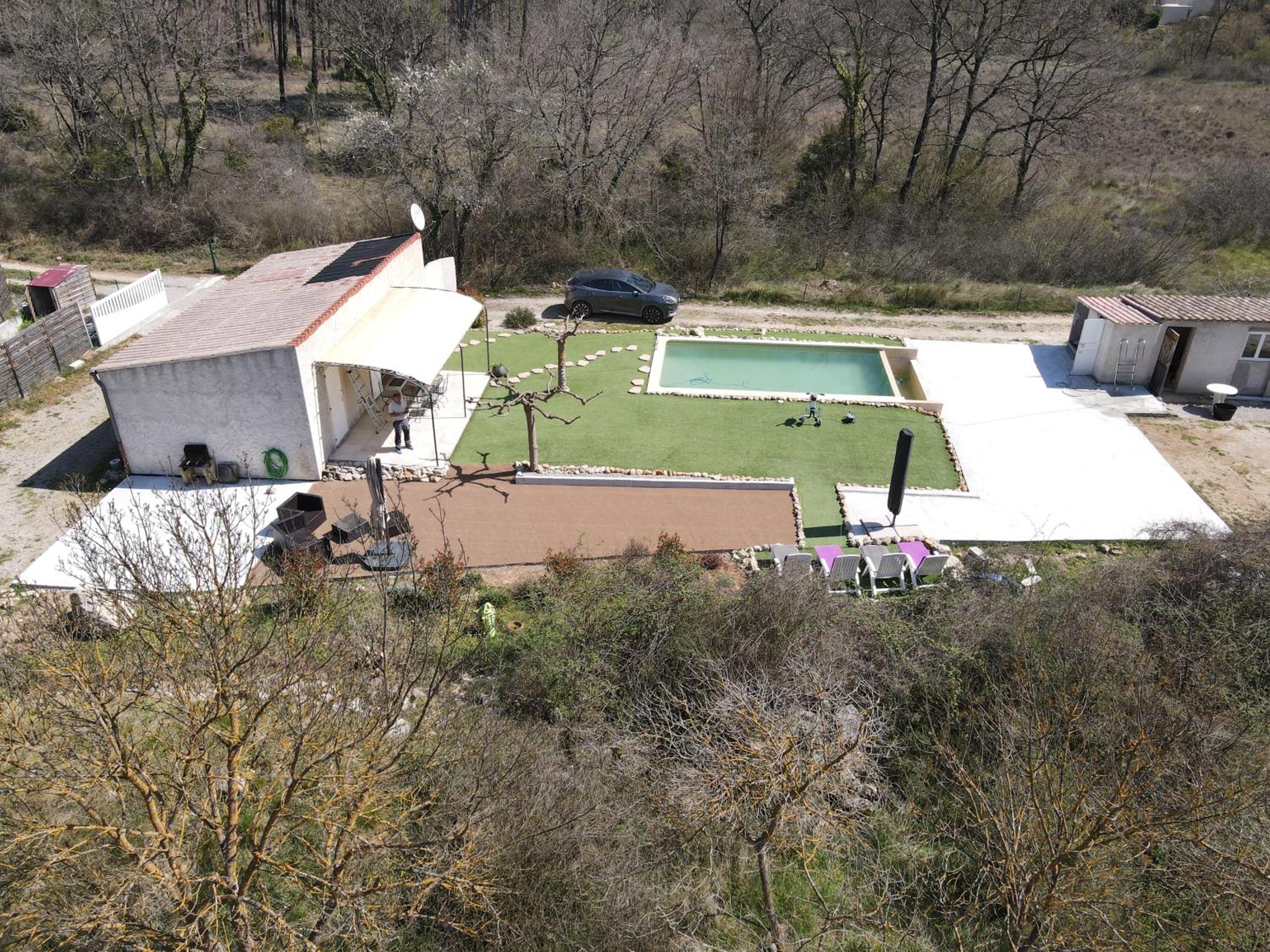 MARTIN's COTTAGE Tourrettes view 3