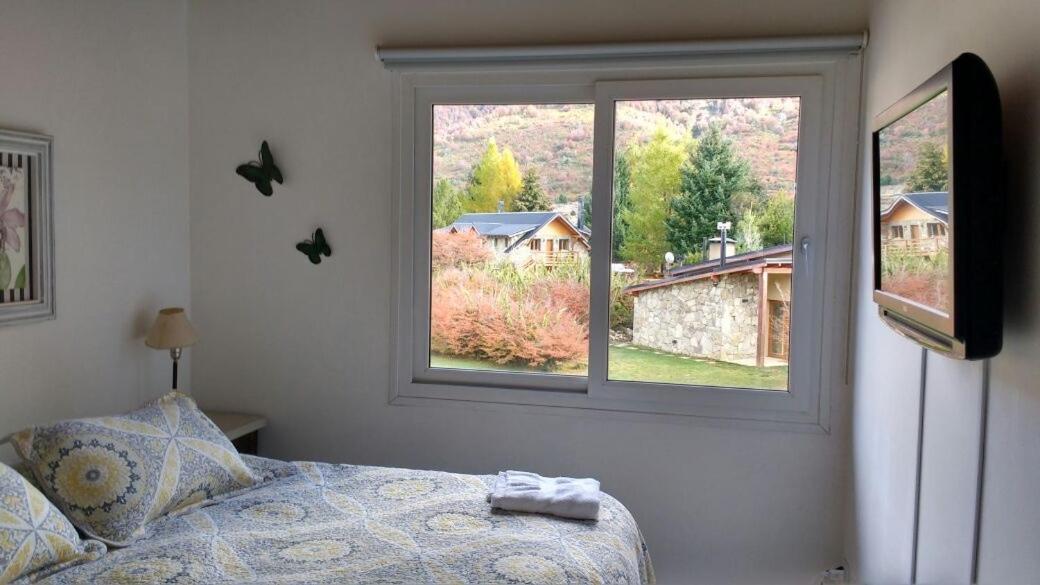 Duplex en la Base del Cerro