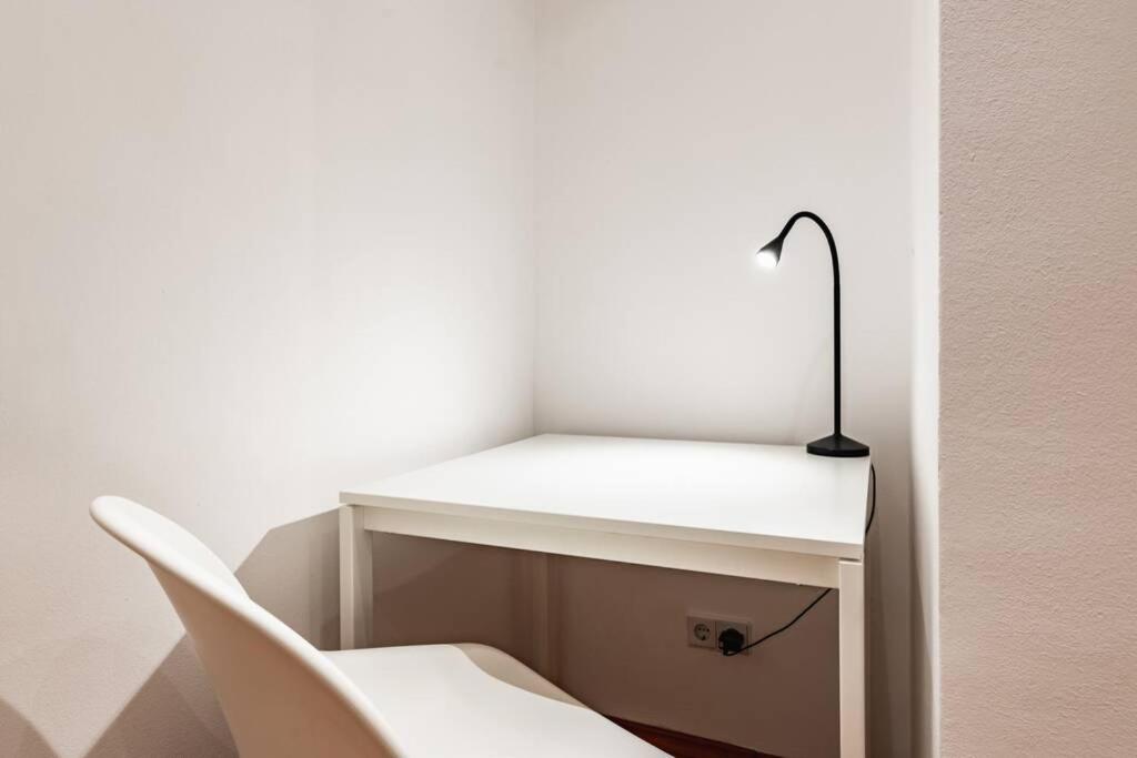 Spacious 3-room apt. 15 min to the city center