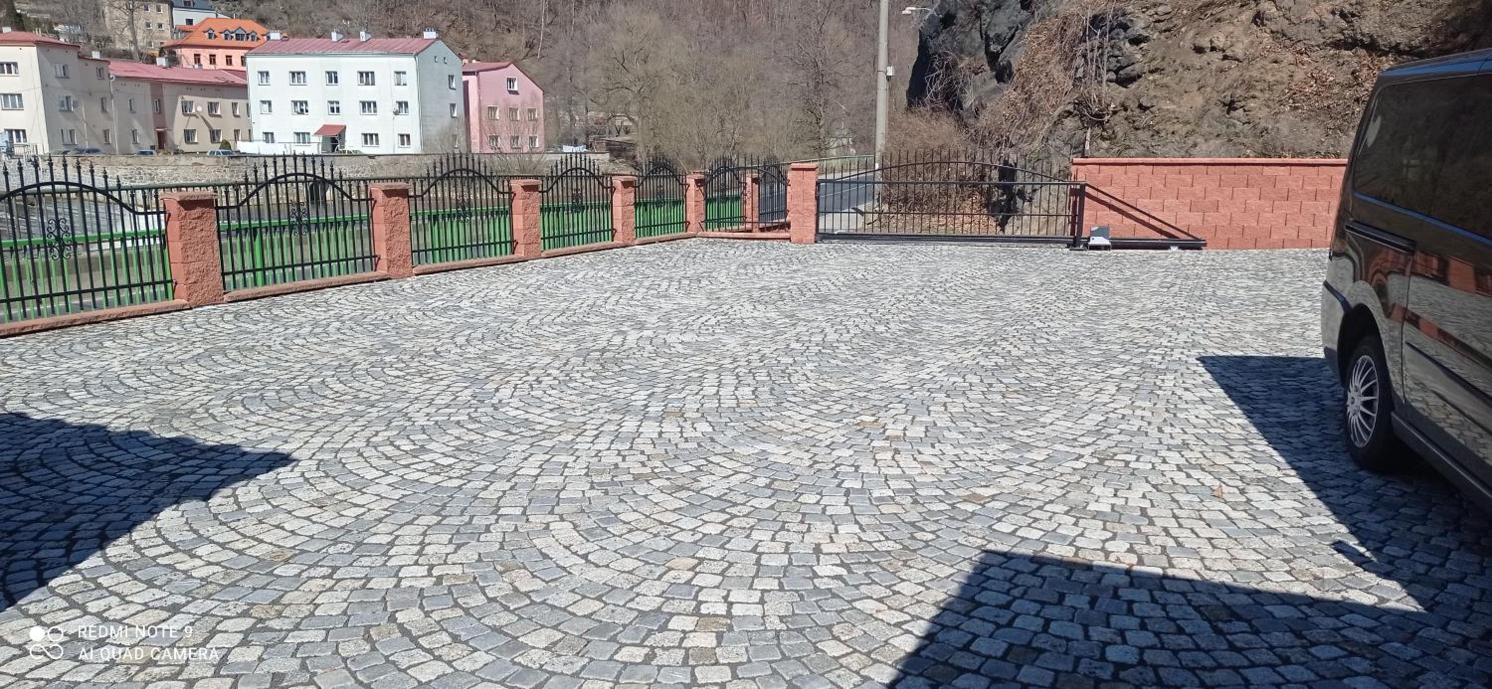 Penzion U Splavu