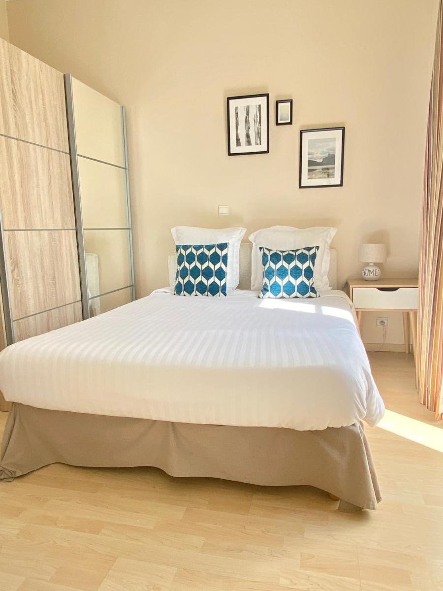 L'Orient Palace Apartments